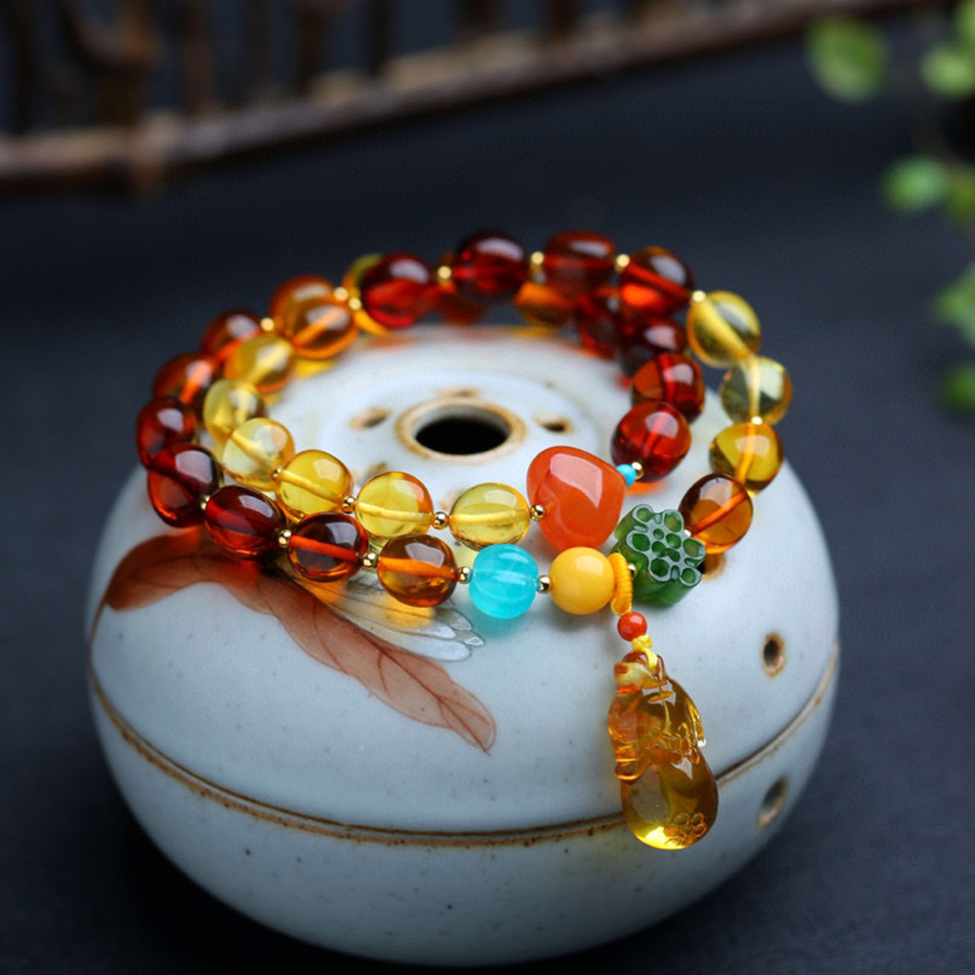 天然天然琥珀随形原创两圈手链渐变配色宛如一道彩虹简单大方手串