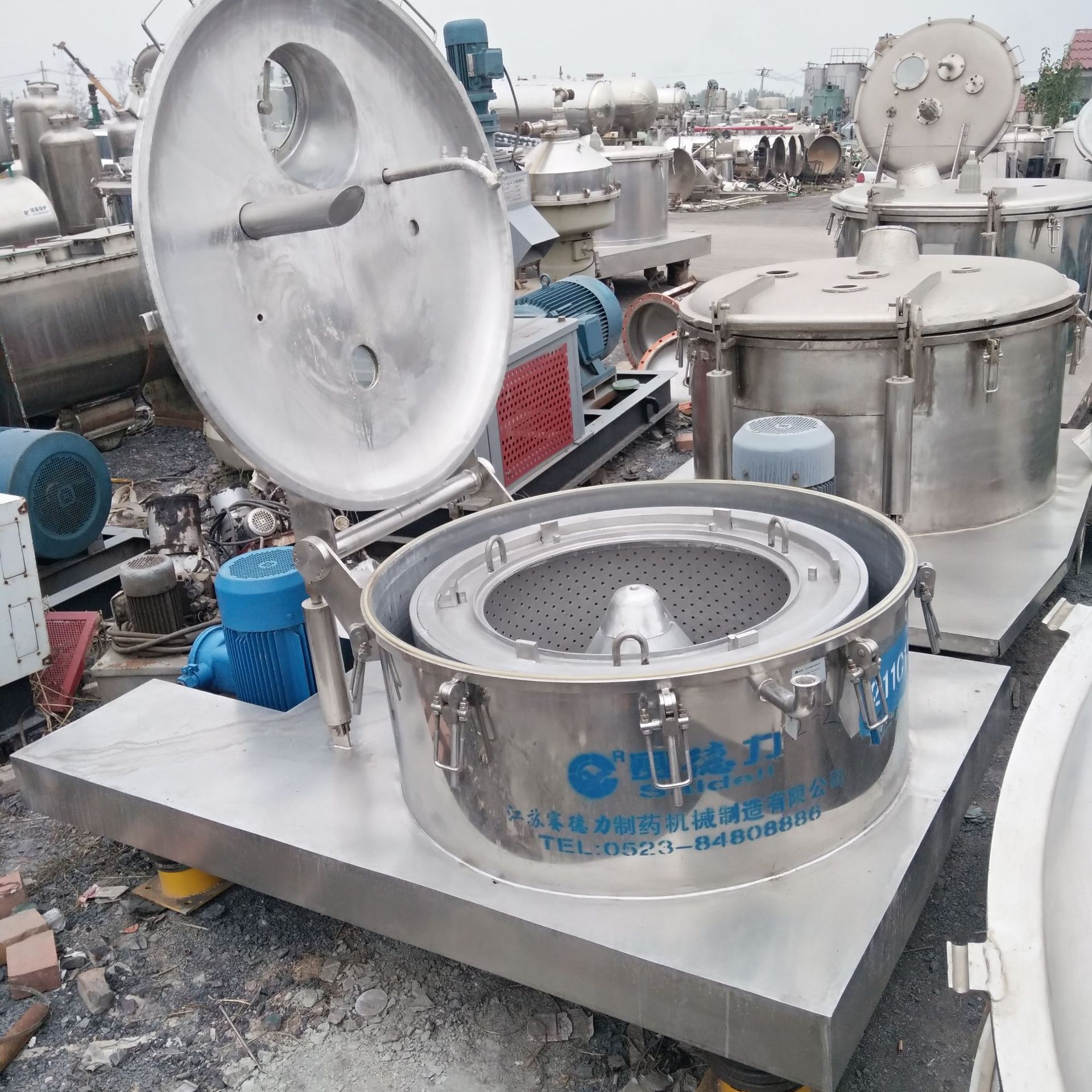 出售二手1000型平板衬塑密闭离心机 二手1250平板式吊带离心机