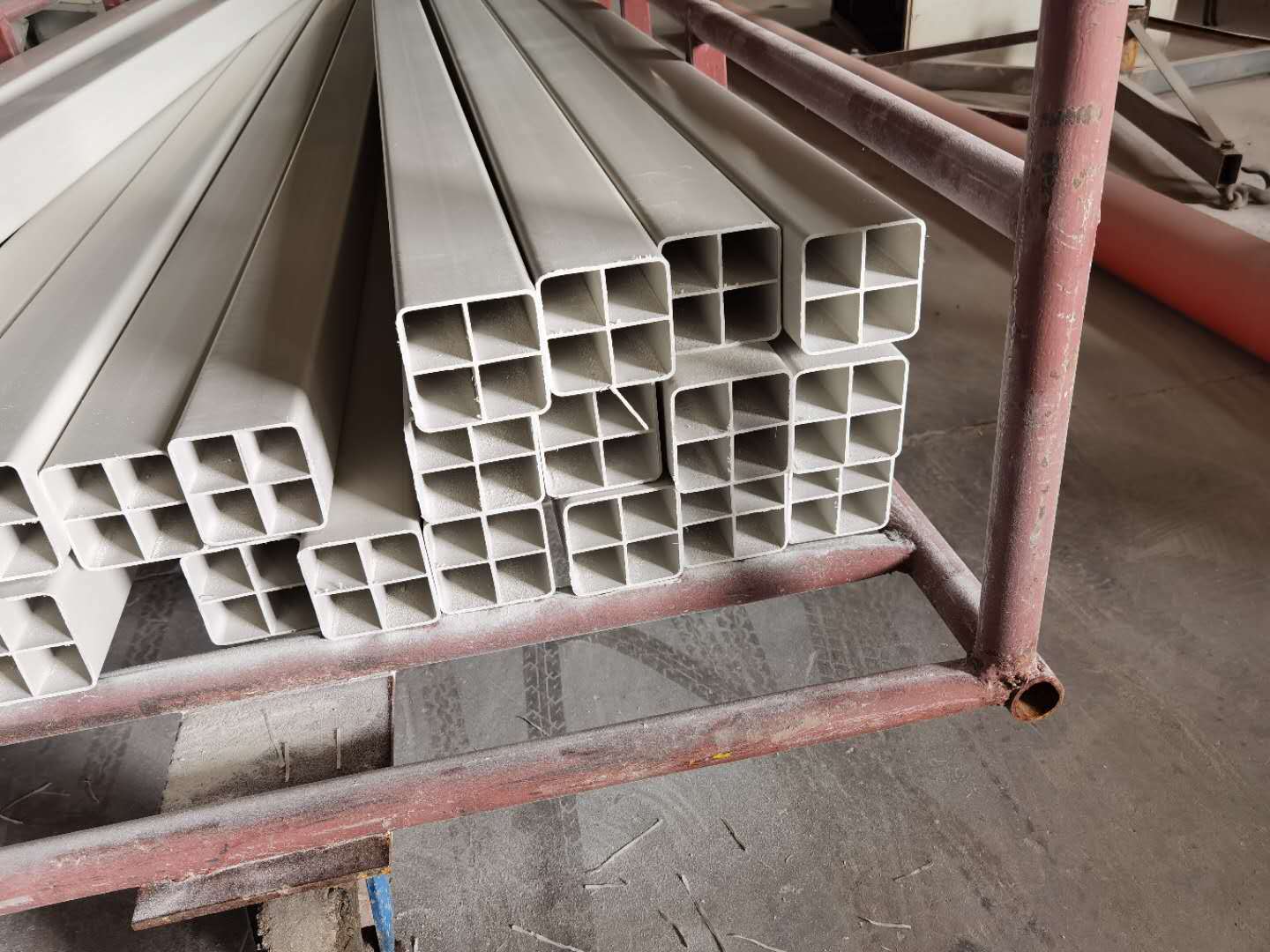 多孔通讯格栅管 pvc方形栅格管 四六孔电力多孔格栅通信管供应