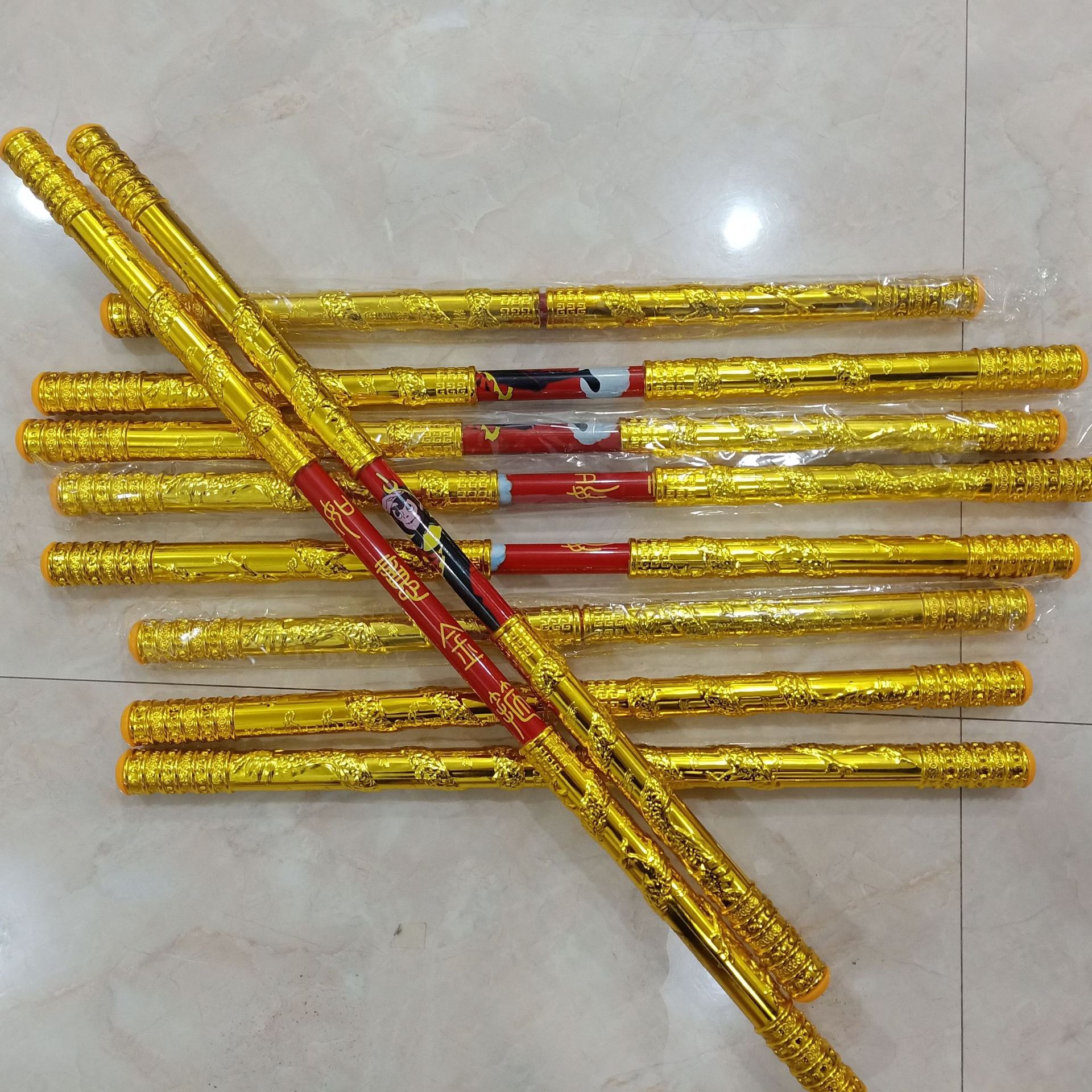 新款自动伸缩金箍棒 不锈钢弹簧开关伸缩金箍棒兵器庙会热卖