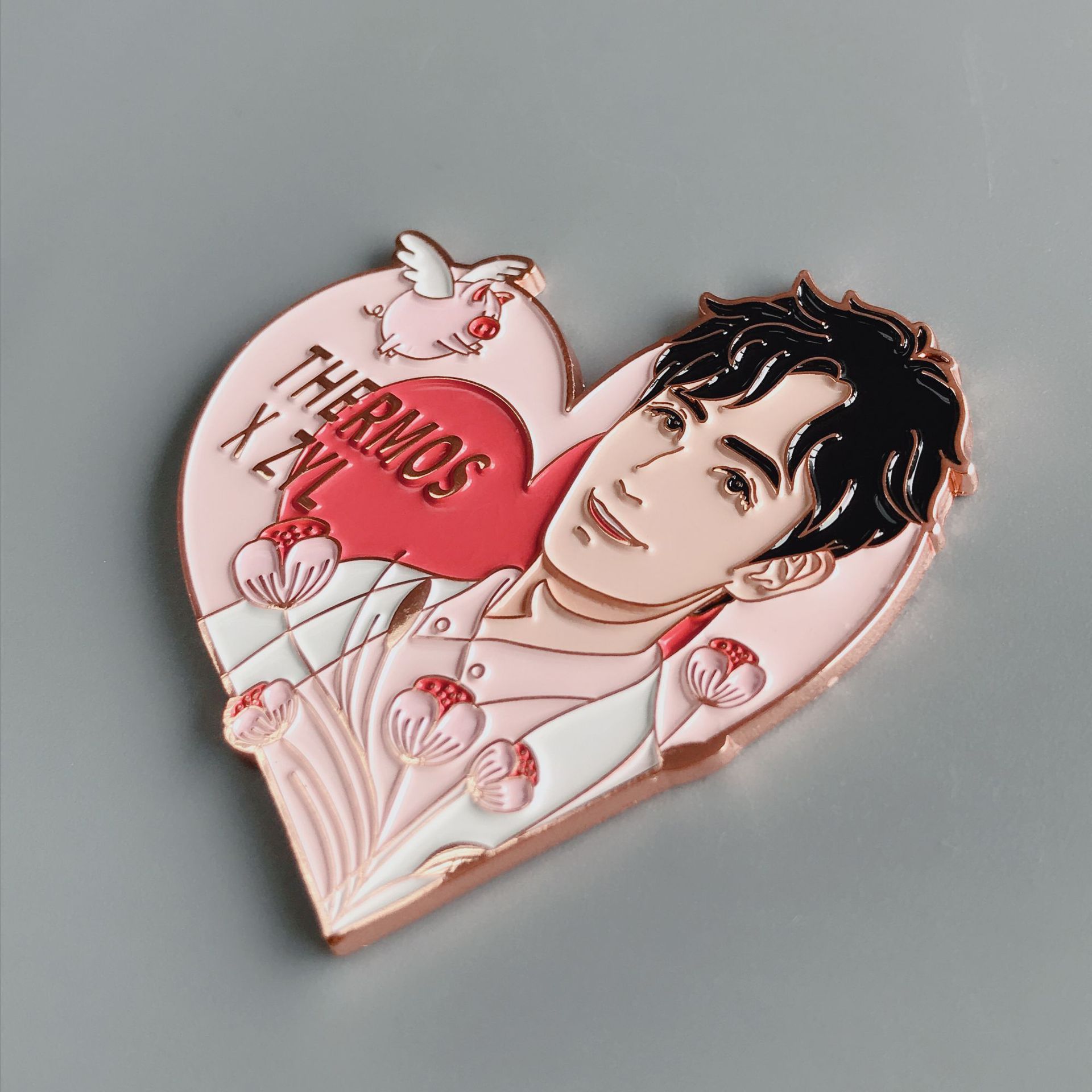 厂家定制明星周边金属徽章明星烤漆徽章珐琅徽章金属工业品定制