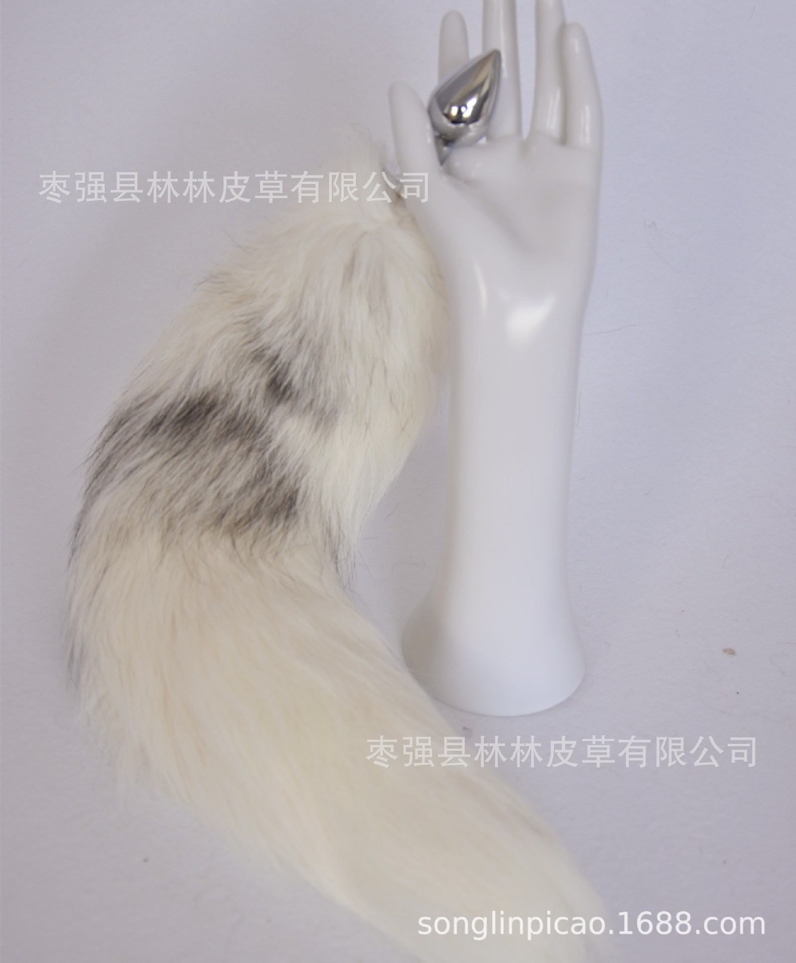 可拆卸十字狐尾巴 肛塞尾巴情趣玩具 狐狸尾巴 40 70厘米一件代发