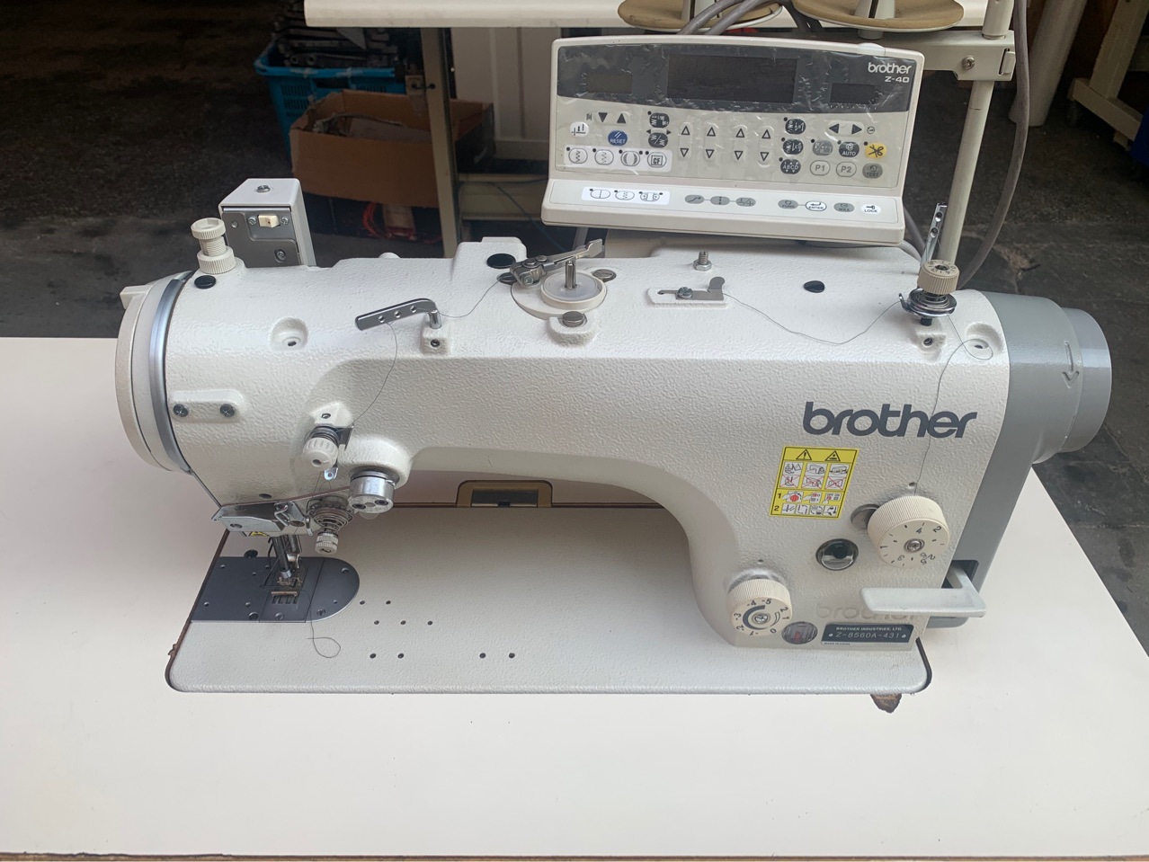 二手z-8560a-431电脑自动剪线之字花样缝人字车缝纫机