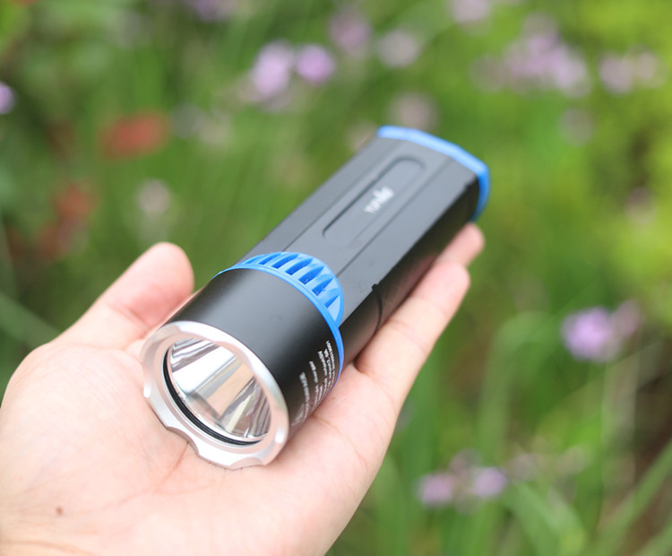 usb充电移动电源二合一10w铝合金充电宝远射多功能家用t6强光手电