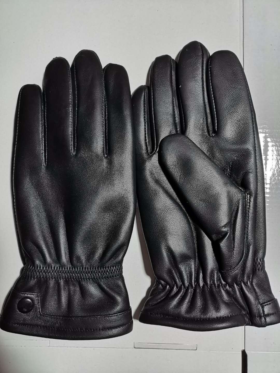 厂家直销 新款男士羊皮手套 冬季骑行保暖单色男式真皮手套