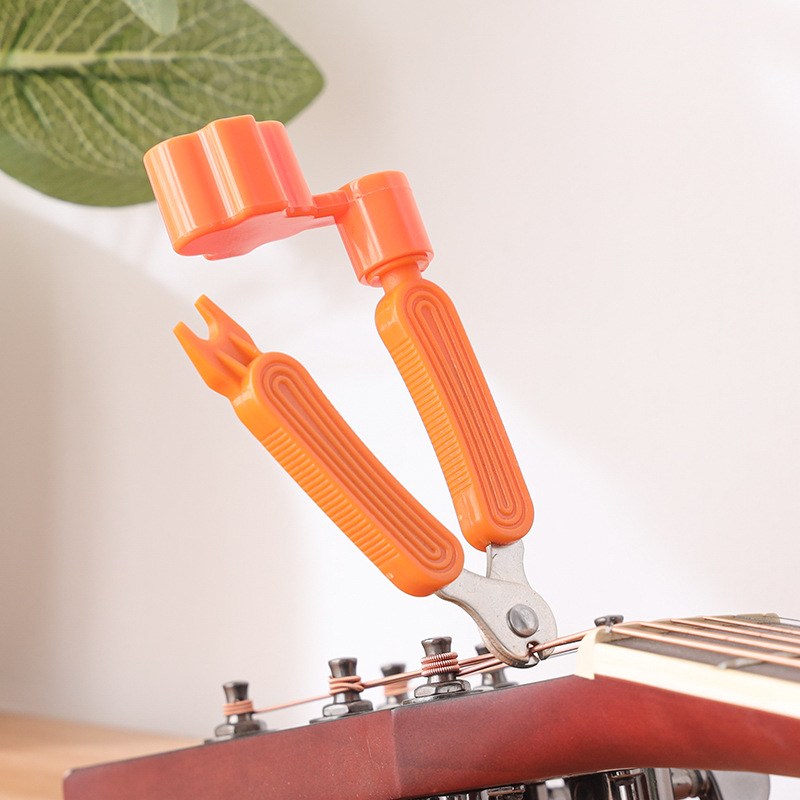 吉他弦卷弦器 民谣吉他上弦工具剪弦卷弦换弦三合一工具 吉他配件