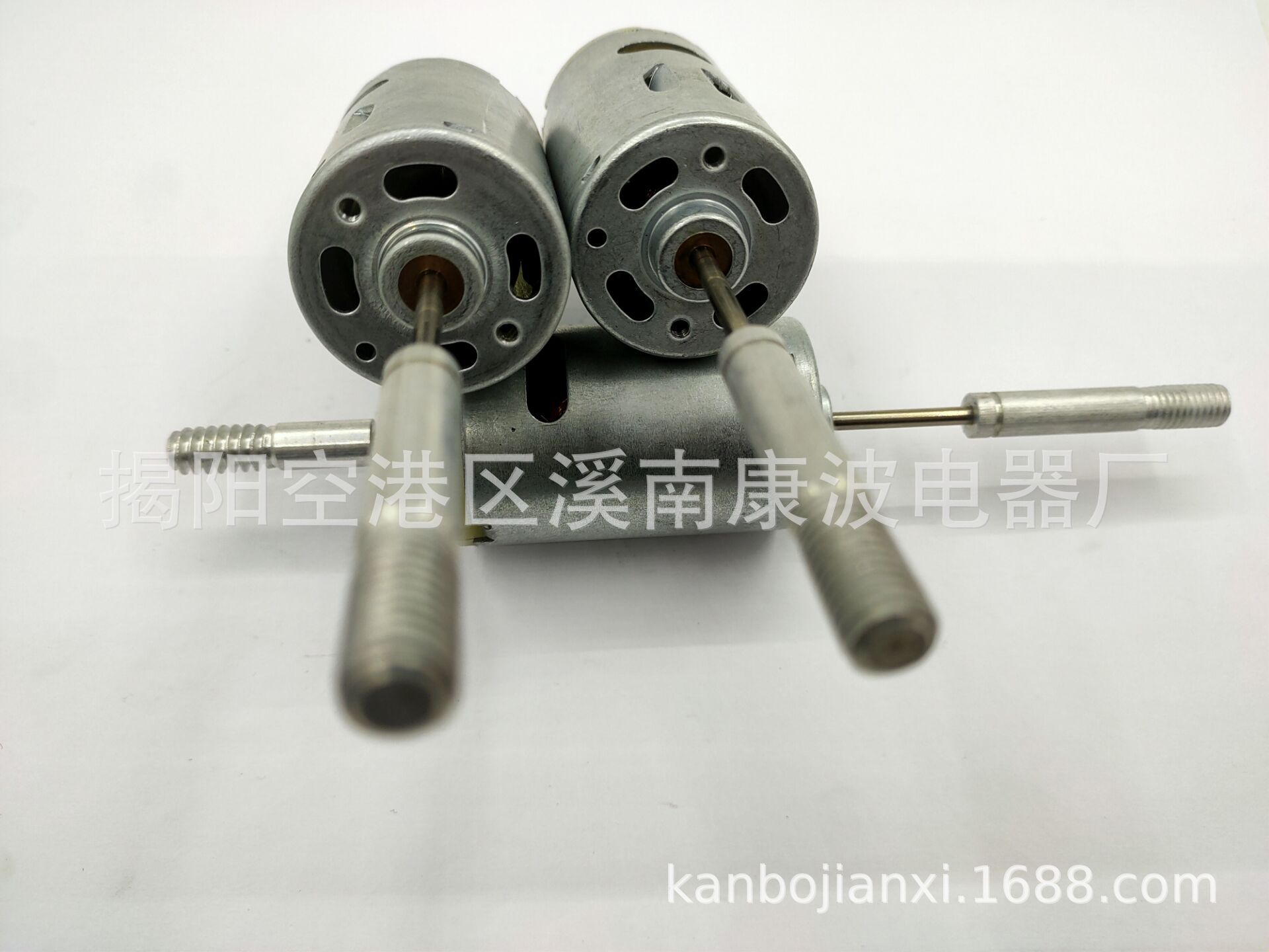 小型充电风扇_电磁炉风扇电机动圈拆卸_小型电风扇轴套卡死