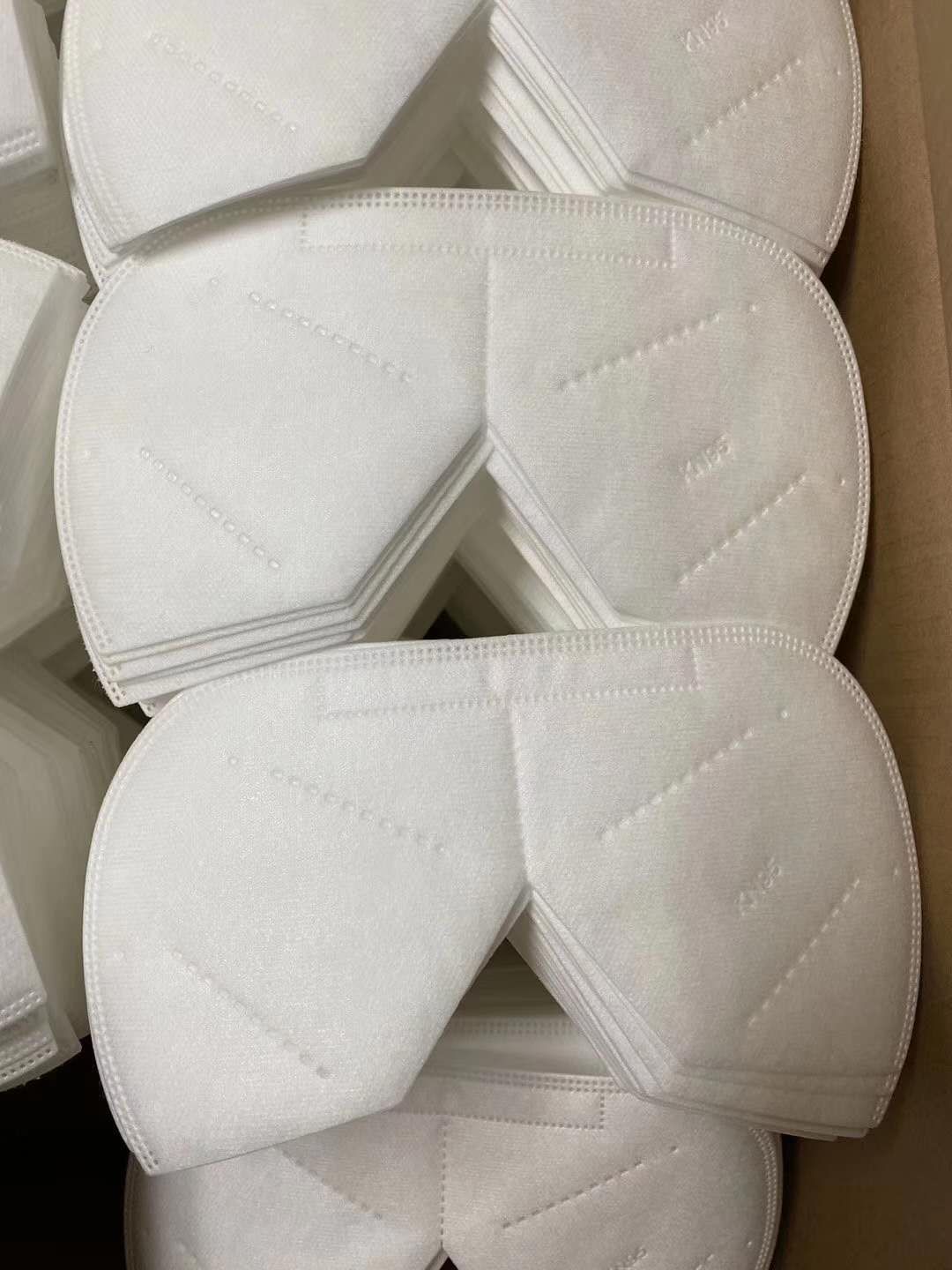 现货kn95口罩 四层无纺布防飞沫防尘 一次性防护口罩工厂货源批发