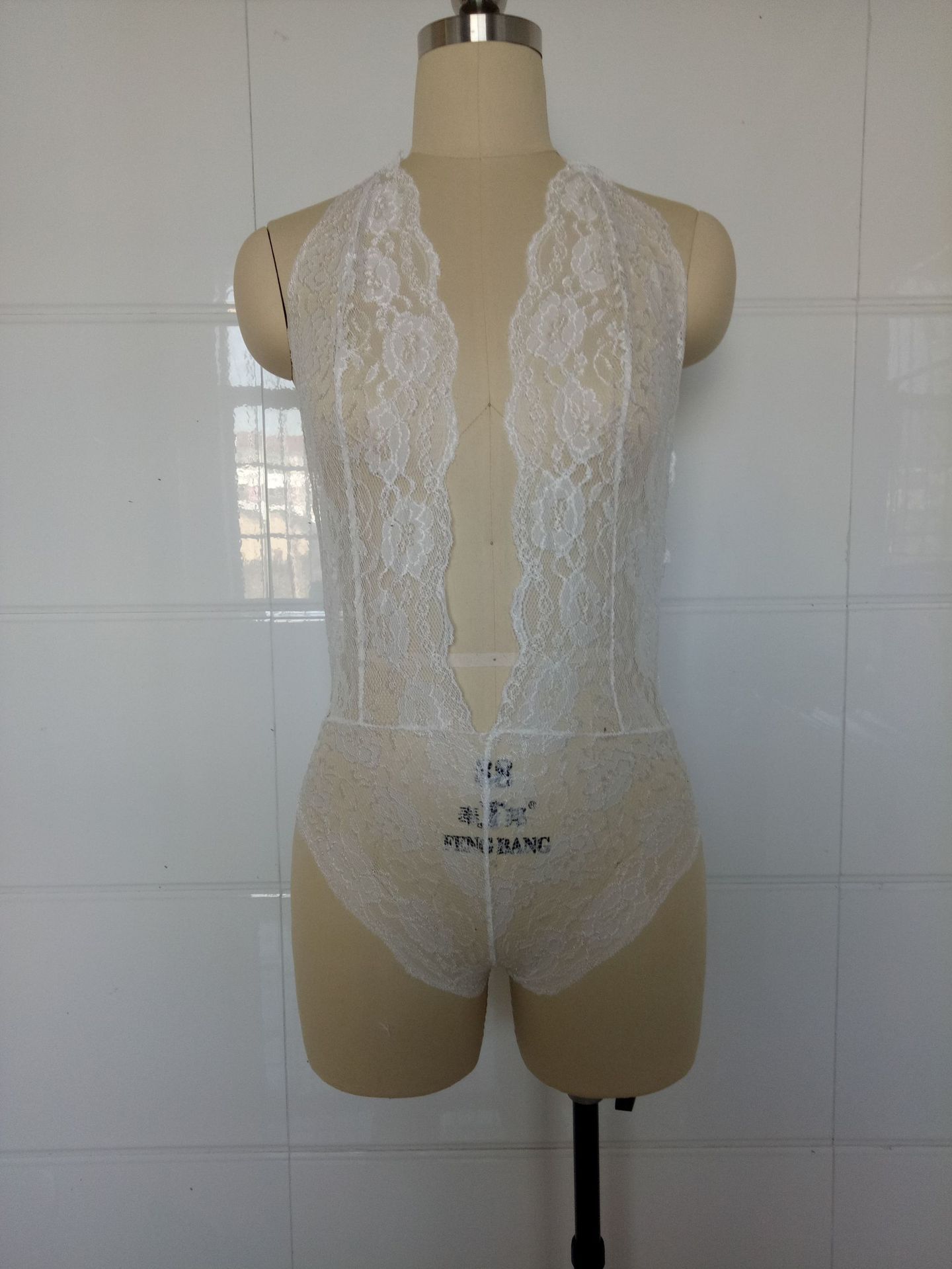 趣内衣 欧美外贸蕾丝花边透视连体衣性感 开档露乳v型 情趣内衣