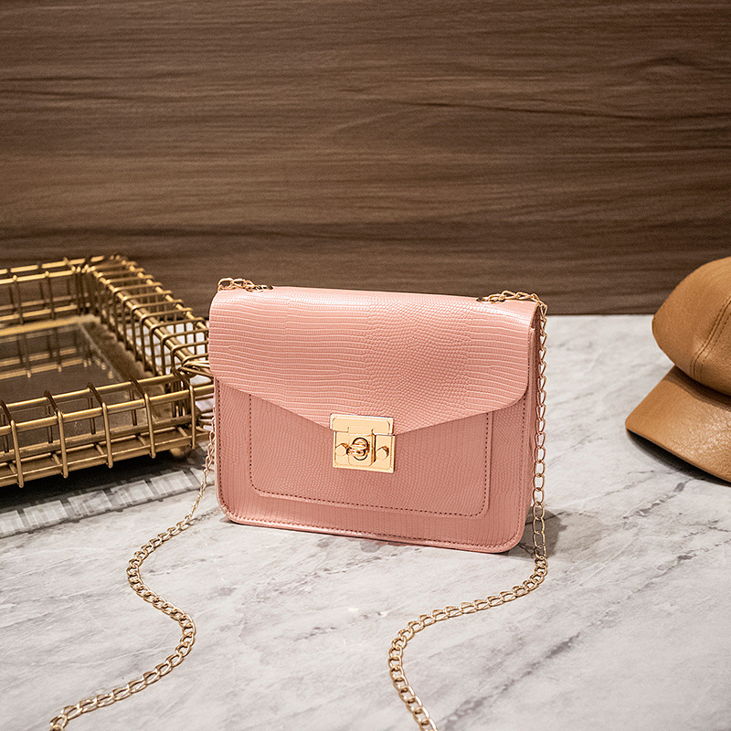2022 Japanese and Korean Simple Style Shoulder Bag Temperament Wild Women's Cross-Body Bag Fashion Trend Chain Small Square Bag Batch