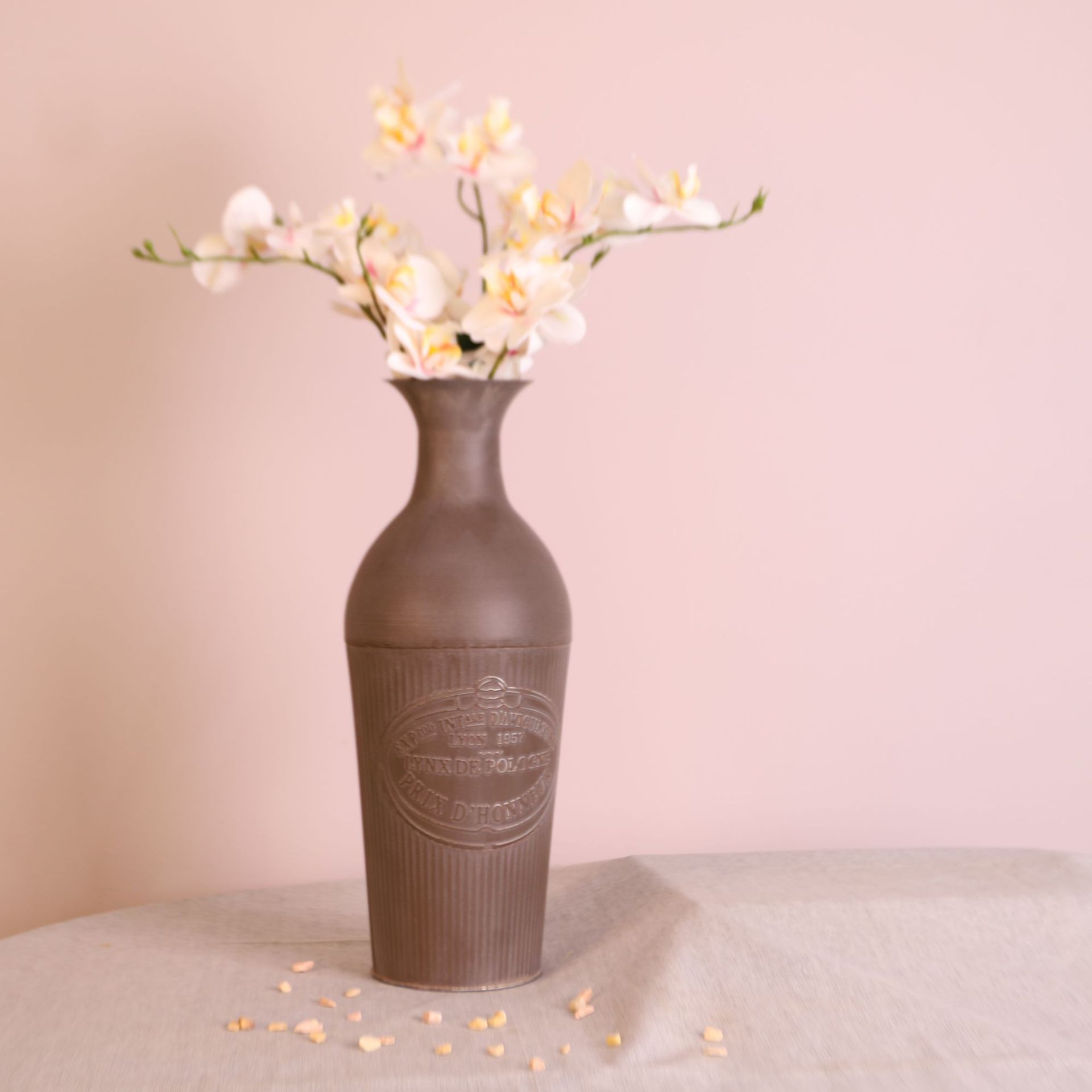 Retro Tin Vase Metal Flower Arrangement Home Decoration Old Iron Flower Maker
