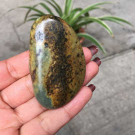 天然 新疆和田玉 俏色黄皮 黑皮 虎皮 籽料 石包玉 原石挂件