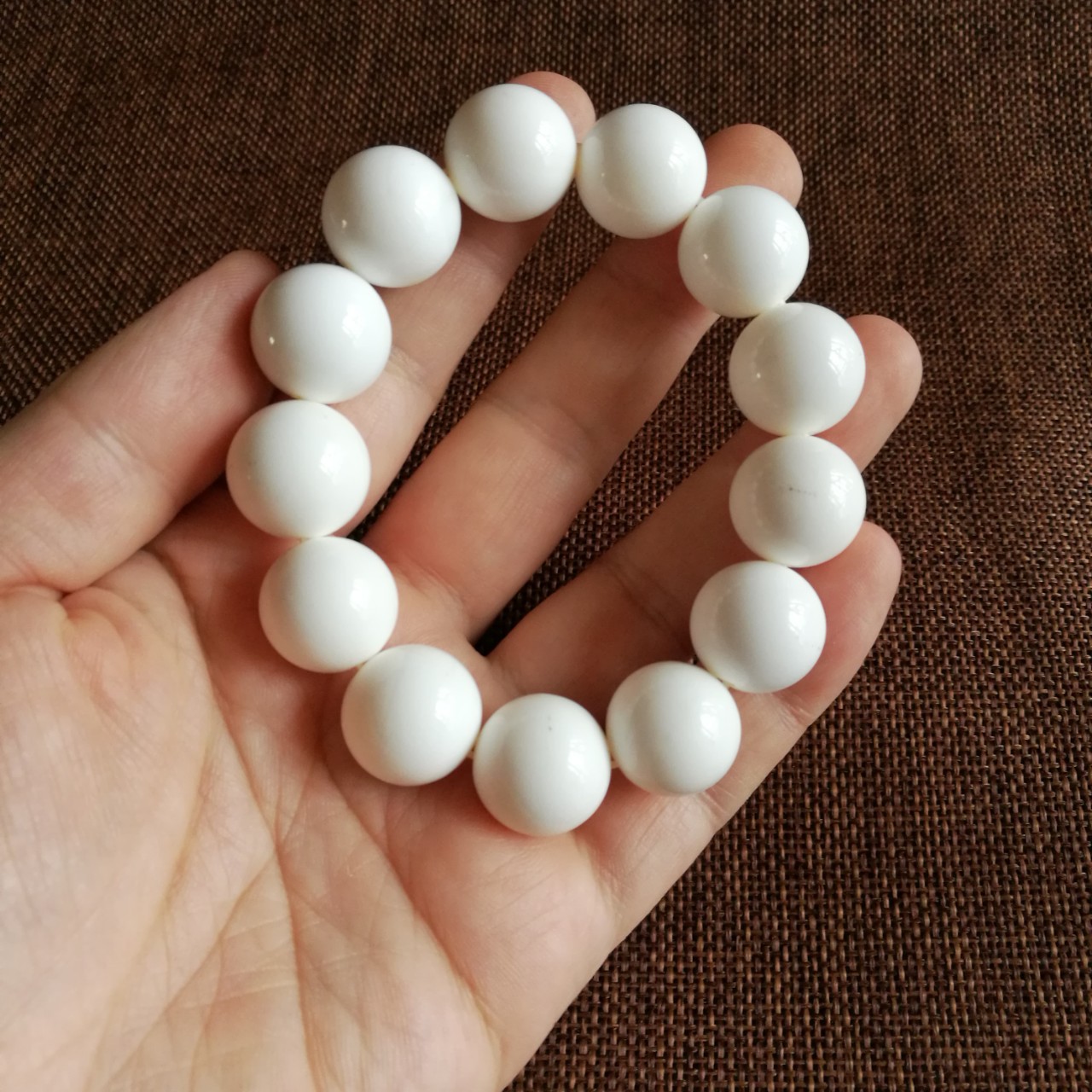 海南玉化贝壳白色手串 玉石男款佛珠手链手饰品佛珠配饰批发