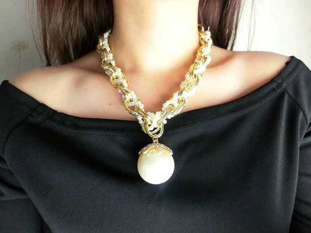 韩国粗麻花大珍珠镶钻夸张项链欧美短款毛衣链配饰品锁骨链挂件女