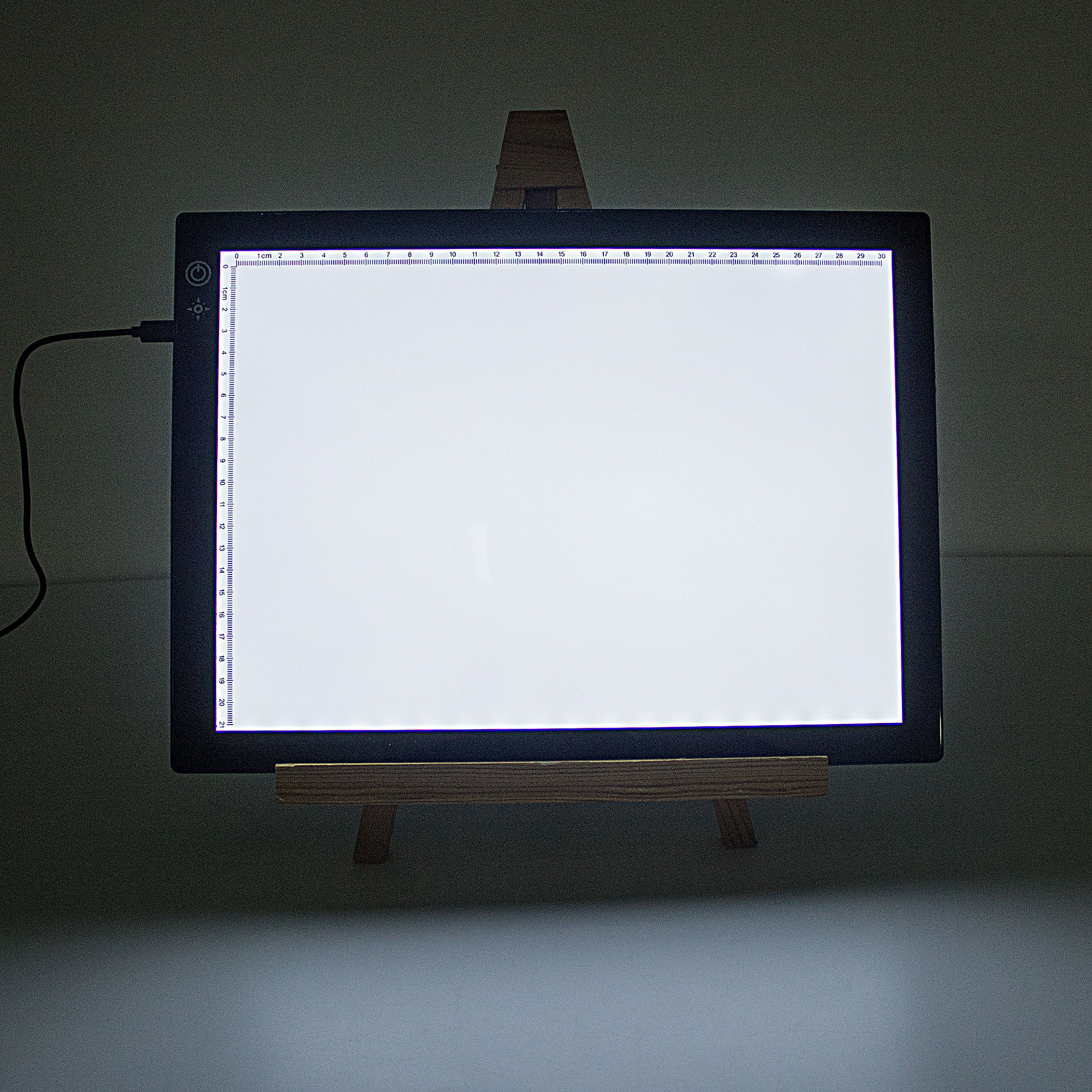 a4 led拷贝台 包边带磁马逊新款 动漫透写台led临摹板书法 拷贝台