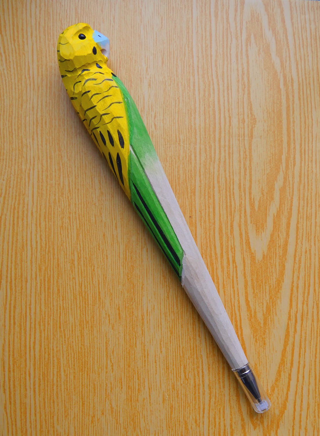 木雕刻中性笔工艺笔动物笔木头笔创意笔木制笔地摊旅游文具鹦鹉笔