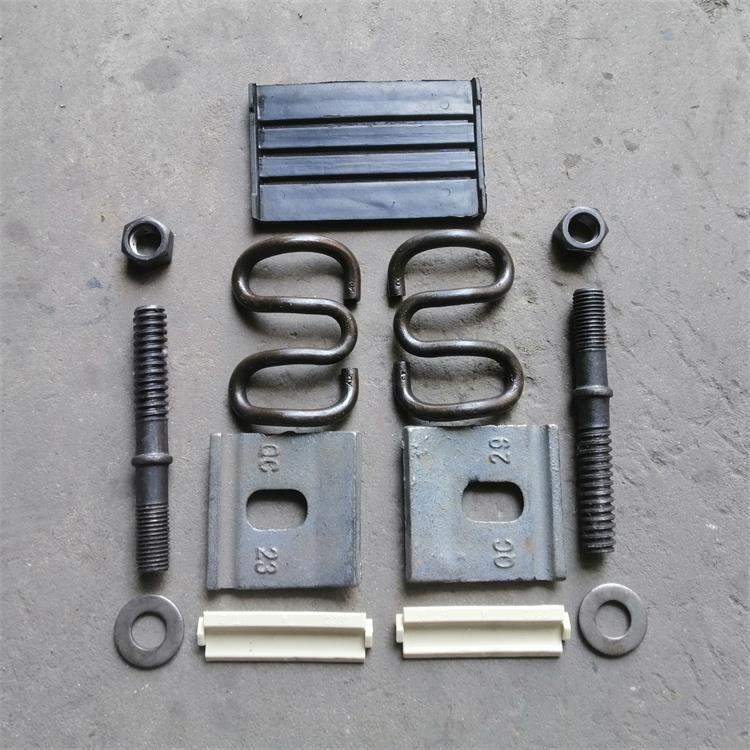 厂价现货销售43 50 60钢轨专用60si2mn淬火弹条