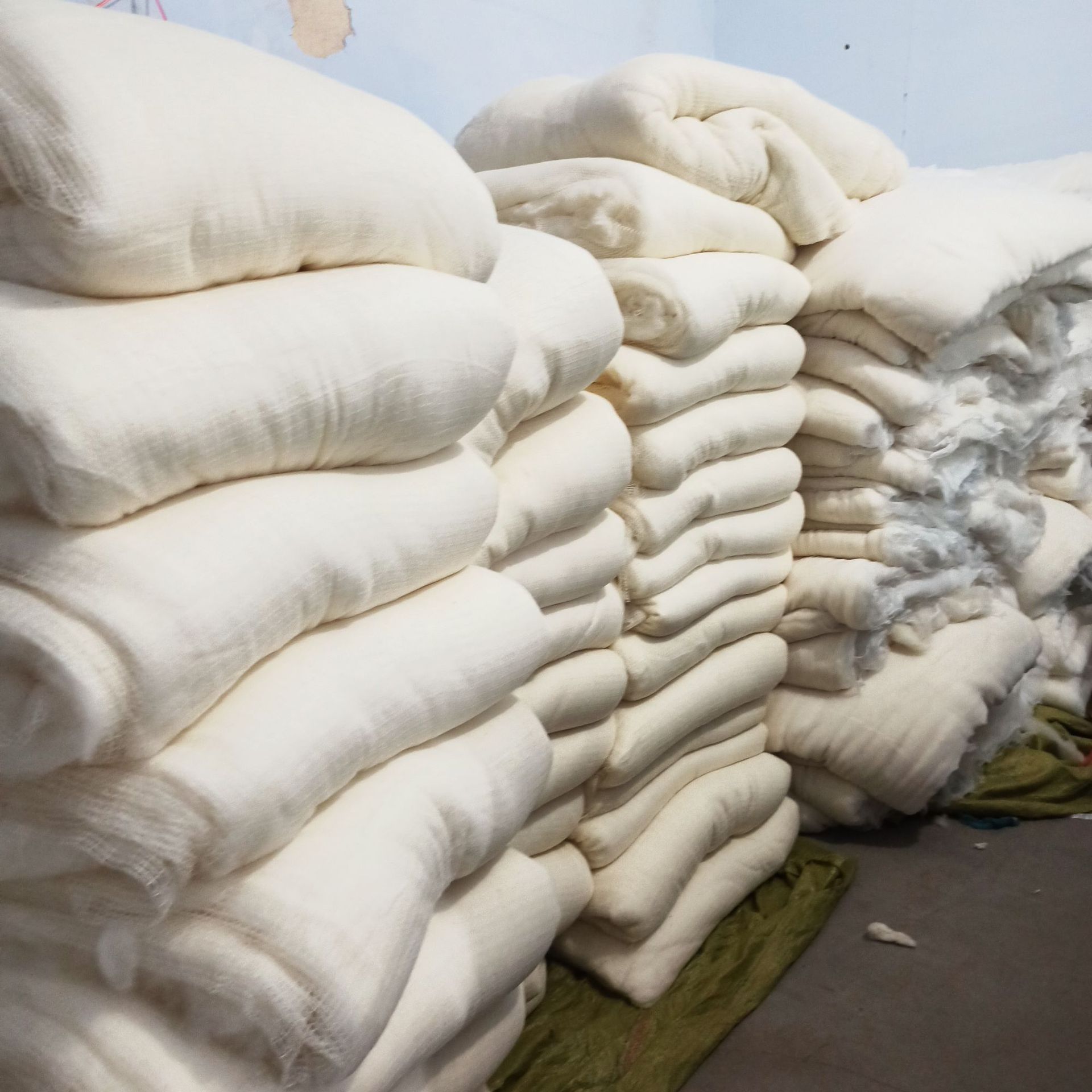 新疆棉花 千层精梳长绒棉 棉被 被子被芯全棉填充棉絮1斤散装皮棉