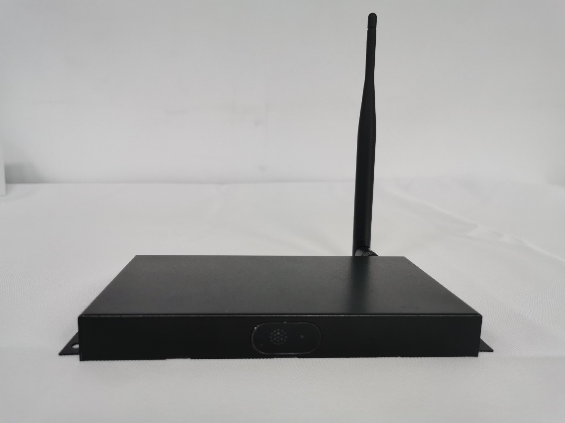 安卓高清广告机播放盒多媒体信息终端发布盒网络广告机语音播放器