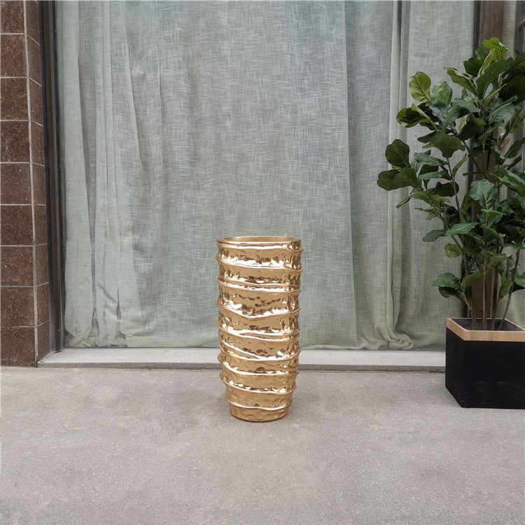 电镀金箔不规则条纹氧化镁前台落地花瓶商场家居微景观装饰摆件