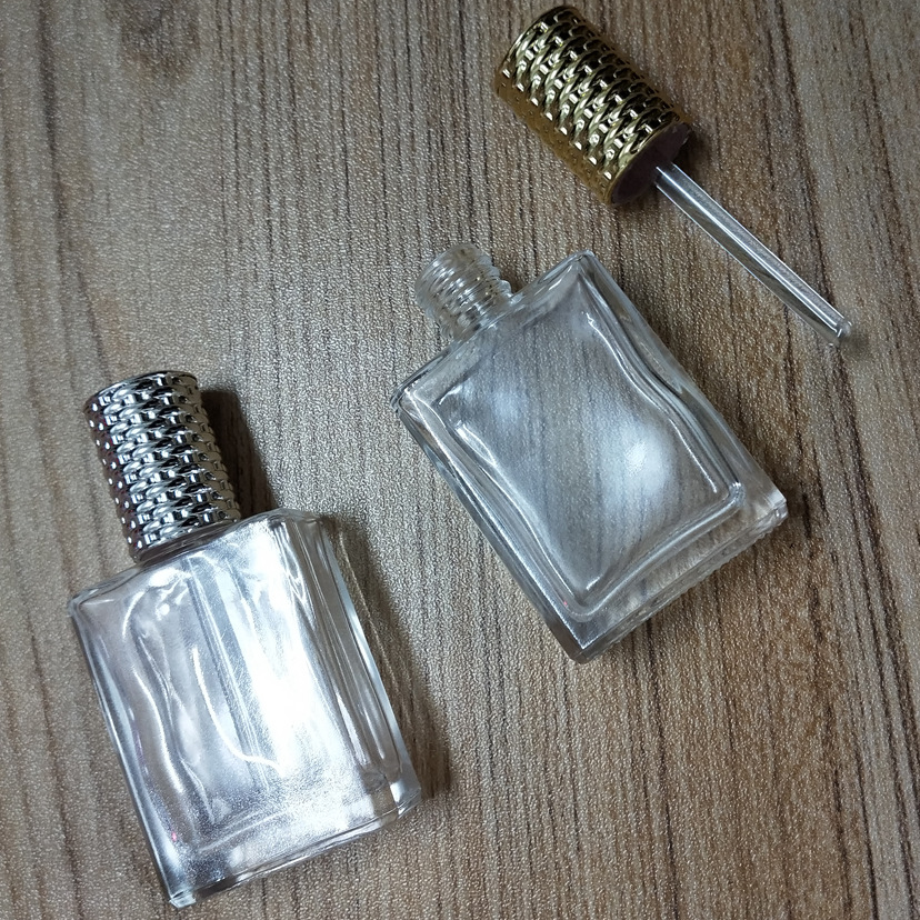 新款玻璃棒精油瓶 15ml四方透明玻璃瓶 合金盖化妆品分装瓶