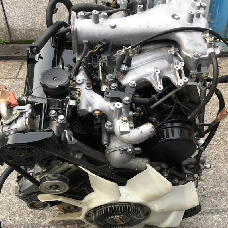 适用三菱帕杰罗v73速跑猎豹2030v45 v43 v33 6g72 6g74发动机总成