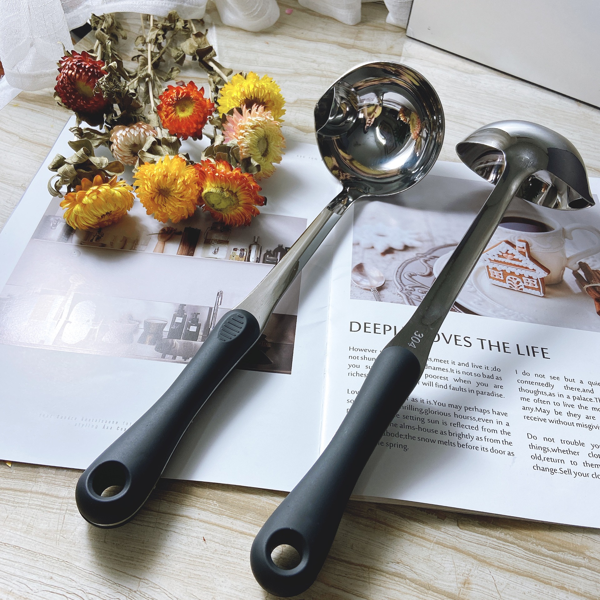 304不锈钢隔油勺 手感漆过油勺月子喝汤滤油勺火锅防烫汤勺