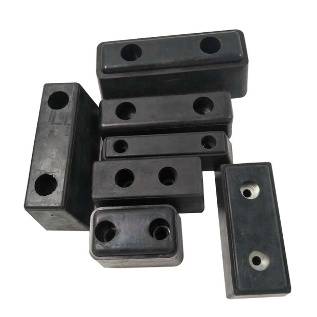 定制橡胶实心防撞条倒车尾部栏板防撞块缓冲块车厢货车边门胶块