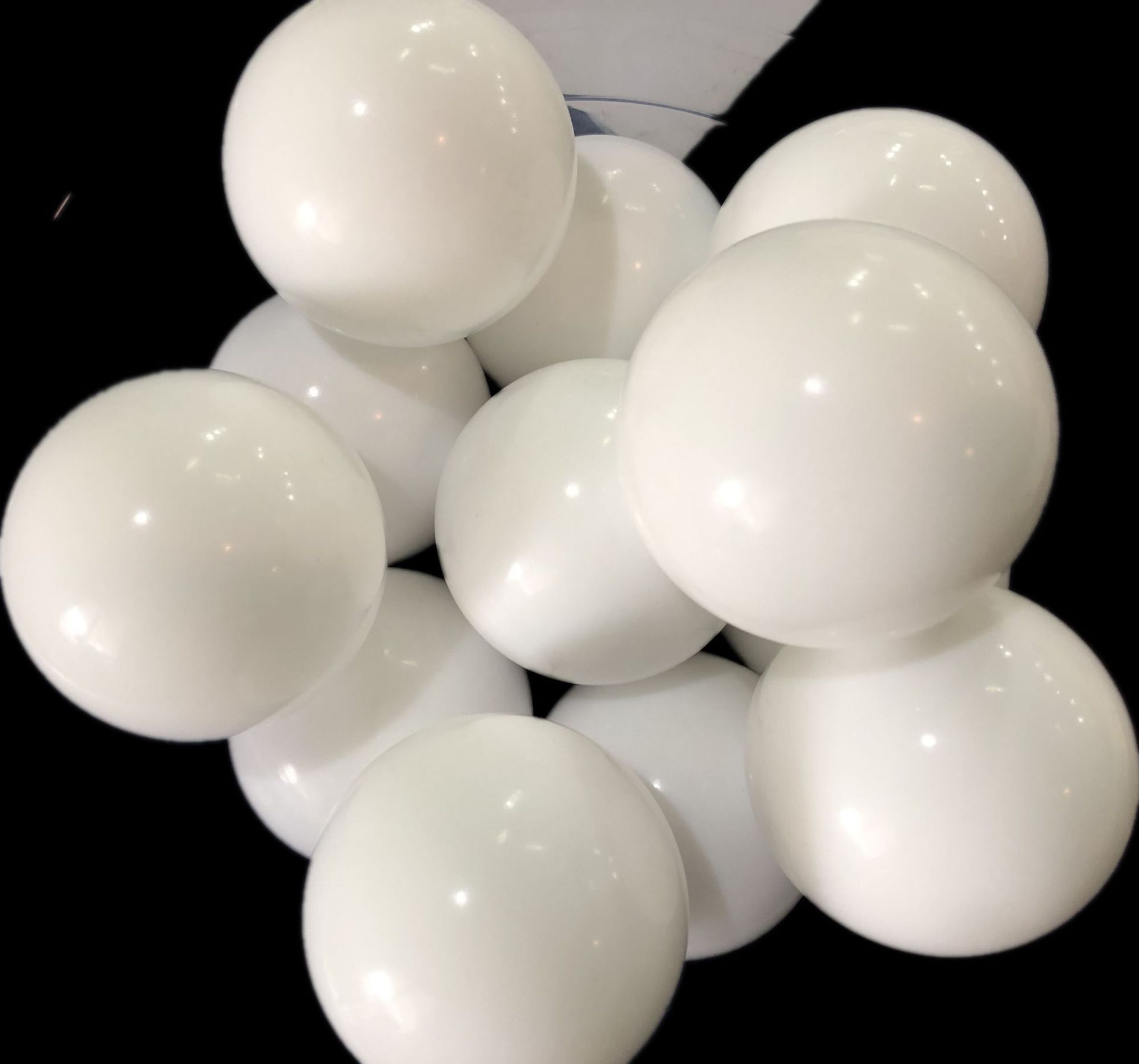 ptfe四氟球 pom球 尼龙球 特氟龙球 球阀底座