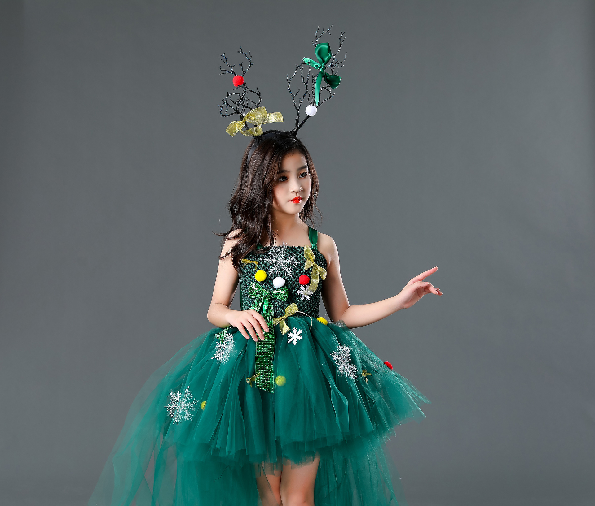 影楼拍照写真主题服装圣诞礼服闺密艺术照写真女森林系走秀演出服