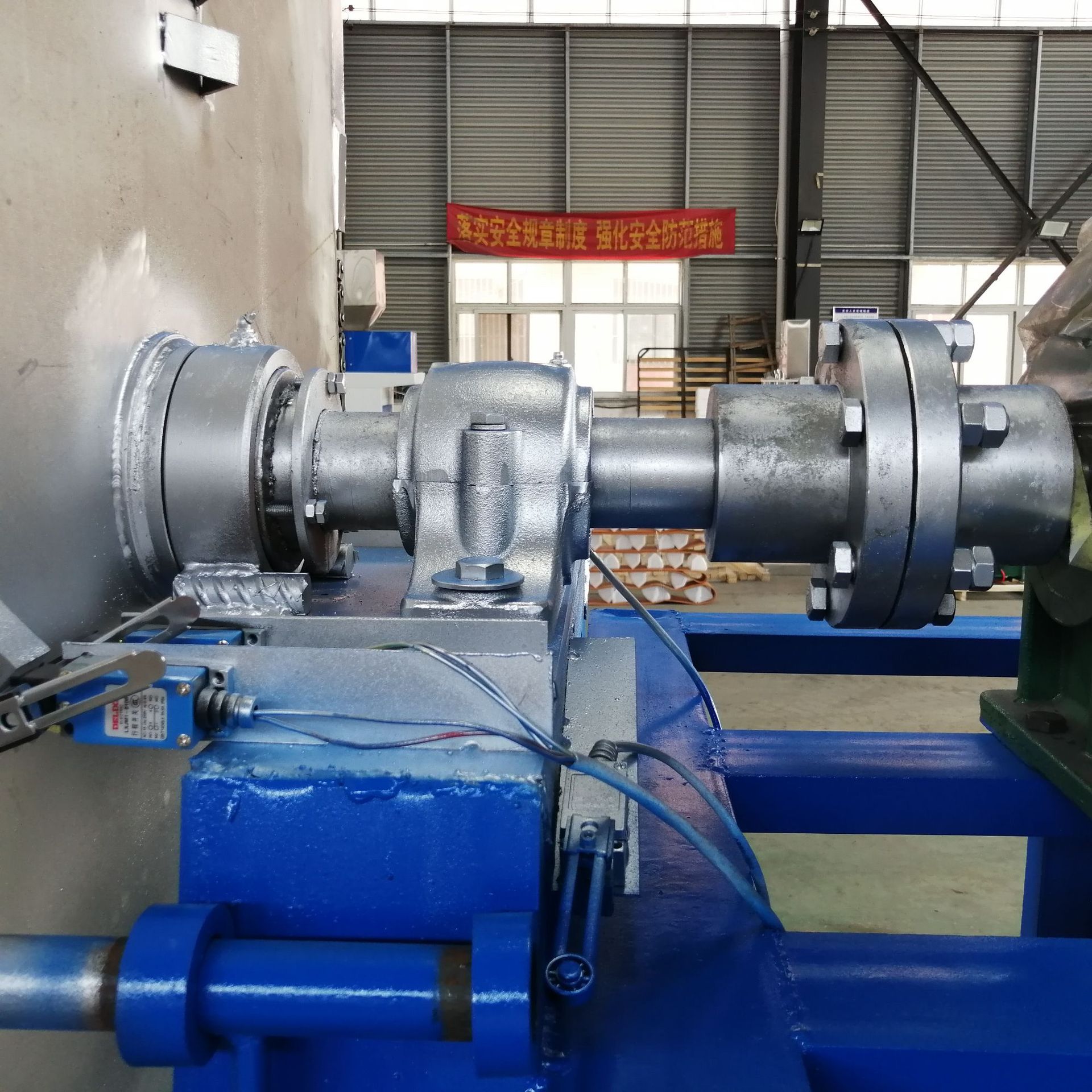 5吨翻转式水包砂搅拌机卧式真石漆搅拌机 不锈钢外墙腻子搅拌机