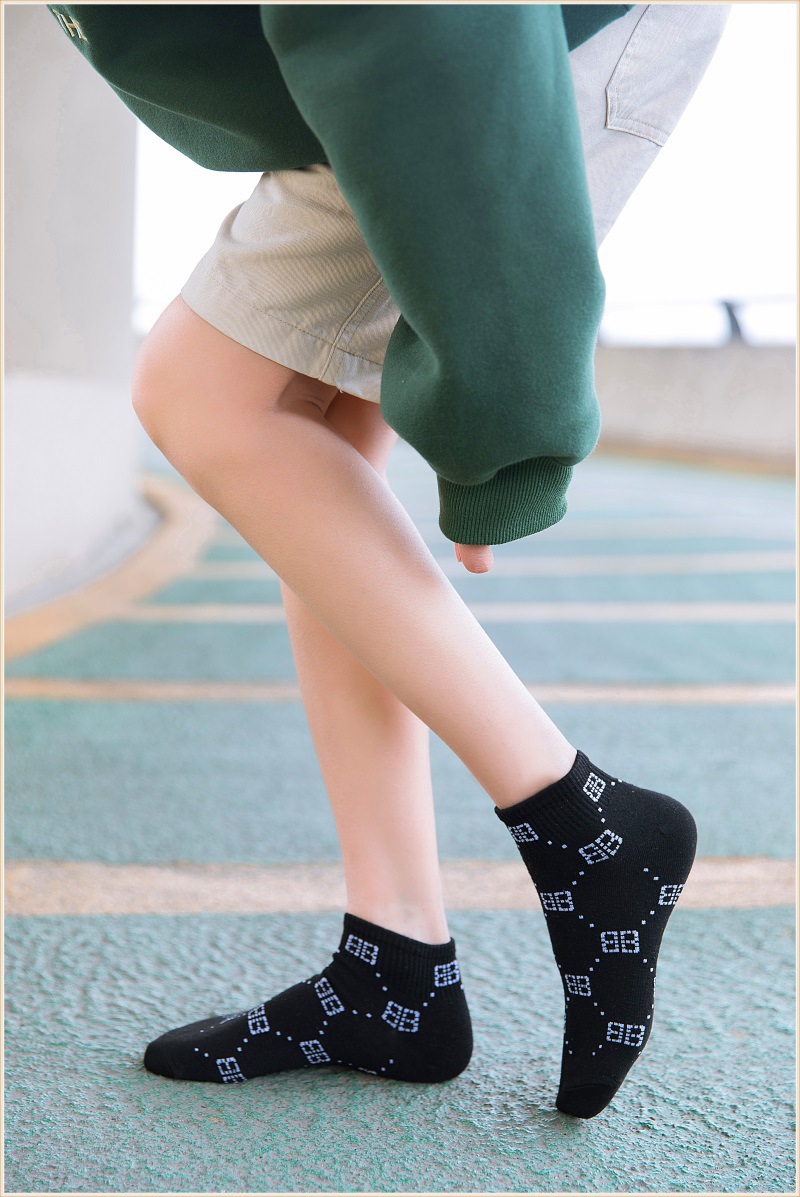 春夏新款女袜子字母船袜女士浅口短袜隐形低帮时尚袜子透气百搭袜