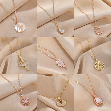 抖音网红项链玫瑰金时尚日韩锁骨链气质百搭钛钢转运吊坠女颈链