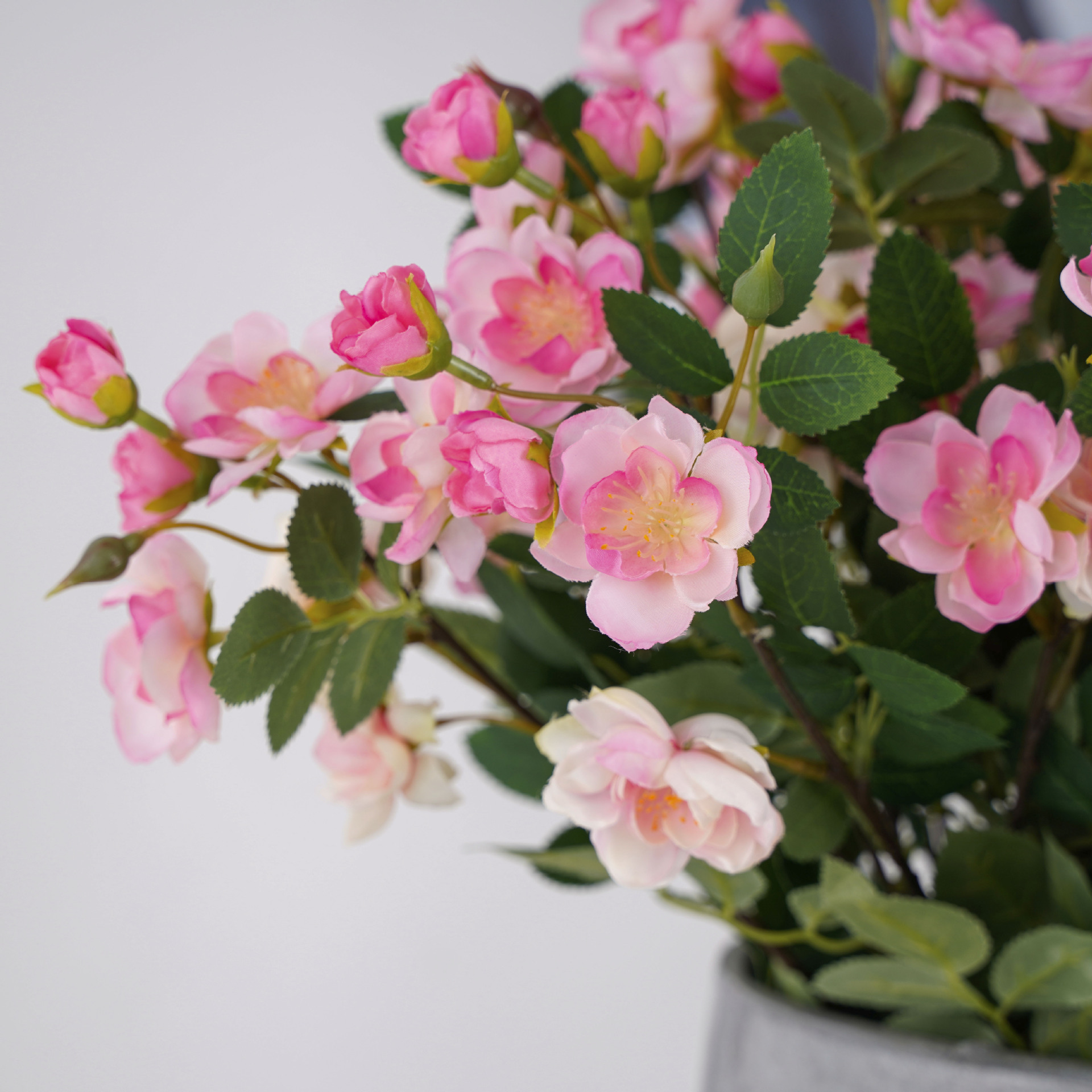 工厂批发栀子花 拍照摄影道具茶玫 居家装饰仿真花 茶花假植物