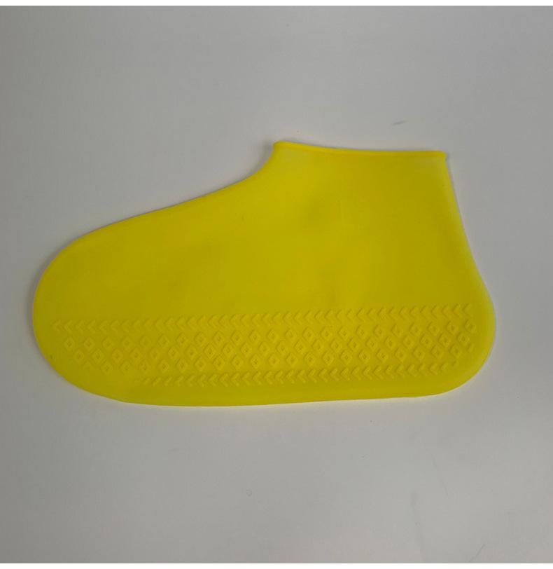 厂家直销便携防污成人户外防雨水男女防滑纯色耐磨硅胶鞋套