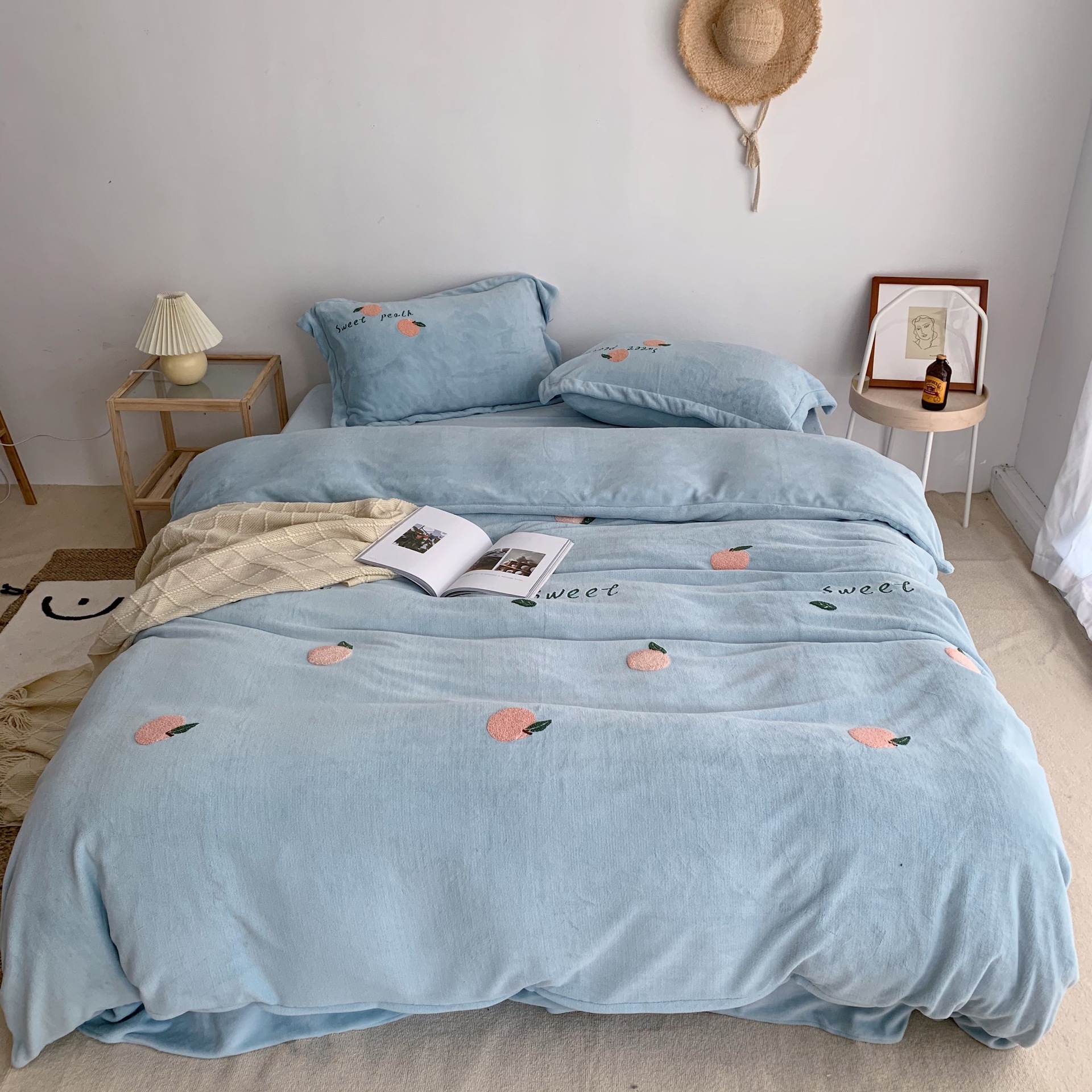 牛奶绒四件套卡通图案日系简约四件套双人床上用品