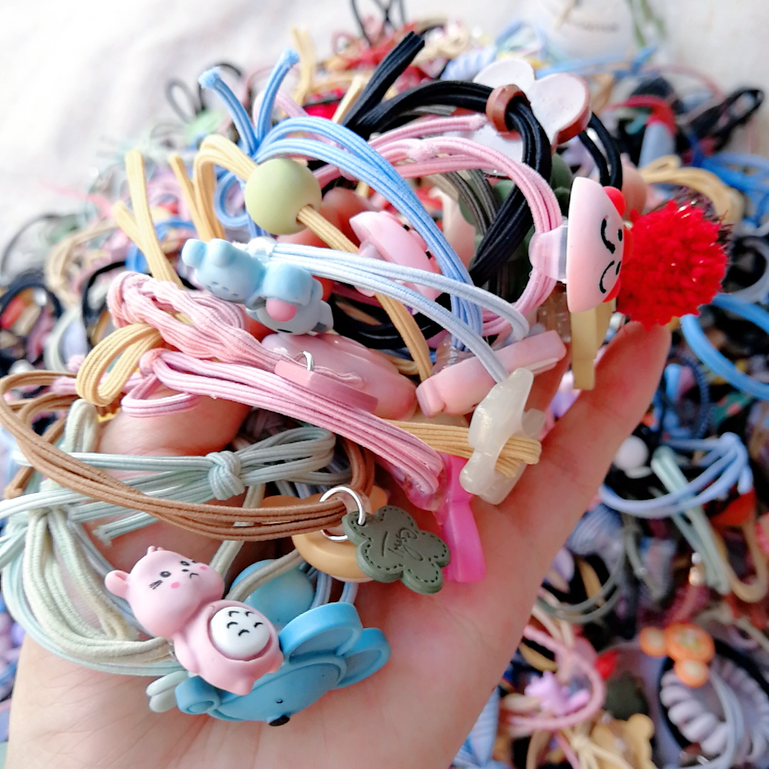 韩版简约发饰2020款式下架尾货高弹力皮筋发圈混搭便宜出售哦