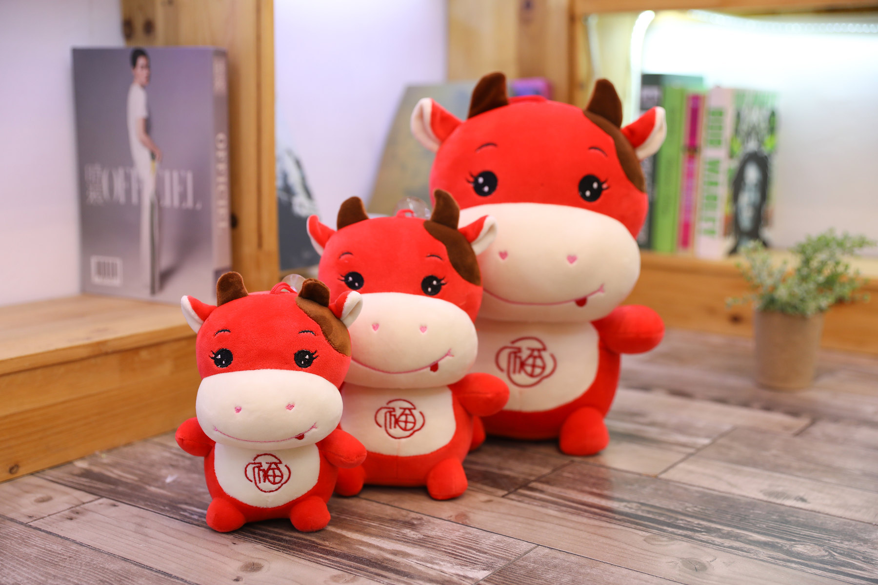 唐装牛公仔 毛绒坐款元宝牛玩具抓机娃娃玩偶地摊套圈可定制logo