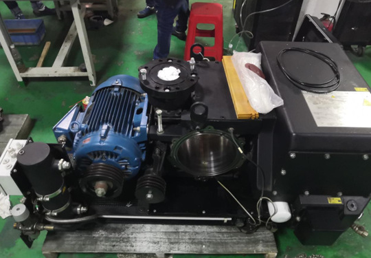 leybold莱宝真空泵维修sv750bf/sv630b专业维修保养团队现场服务