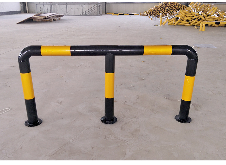 加油站岛m型防撞栏 警示柱 防撞柱 中石油防撞柱 弧形护栏 隔离栏