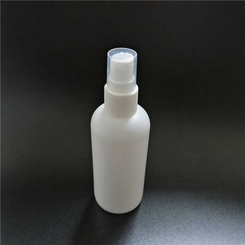 厂家供应加厚30ml加厚白色喷雾瓶 圆形小号pe喷雾瓶现货批发