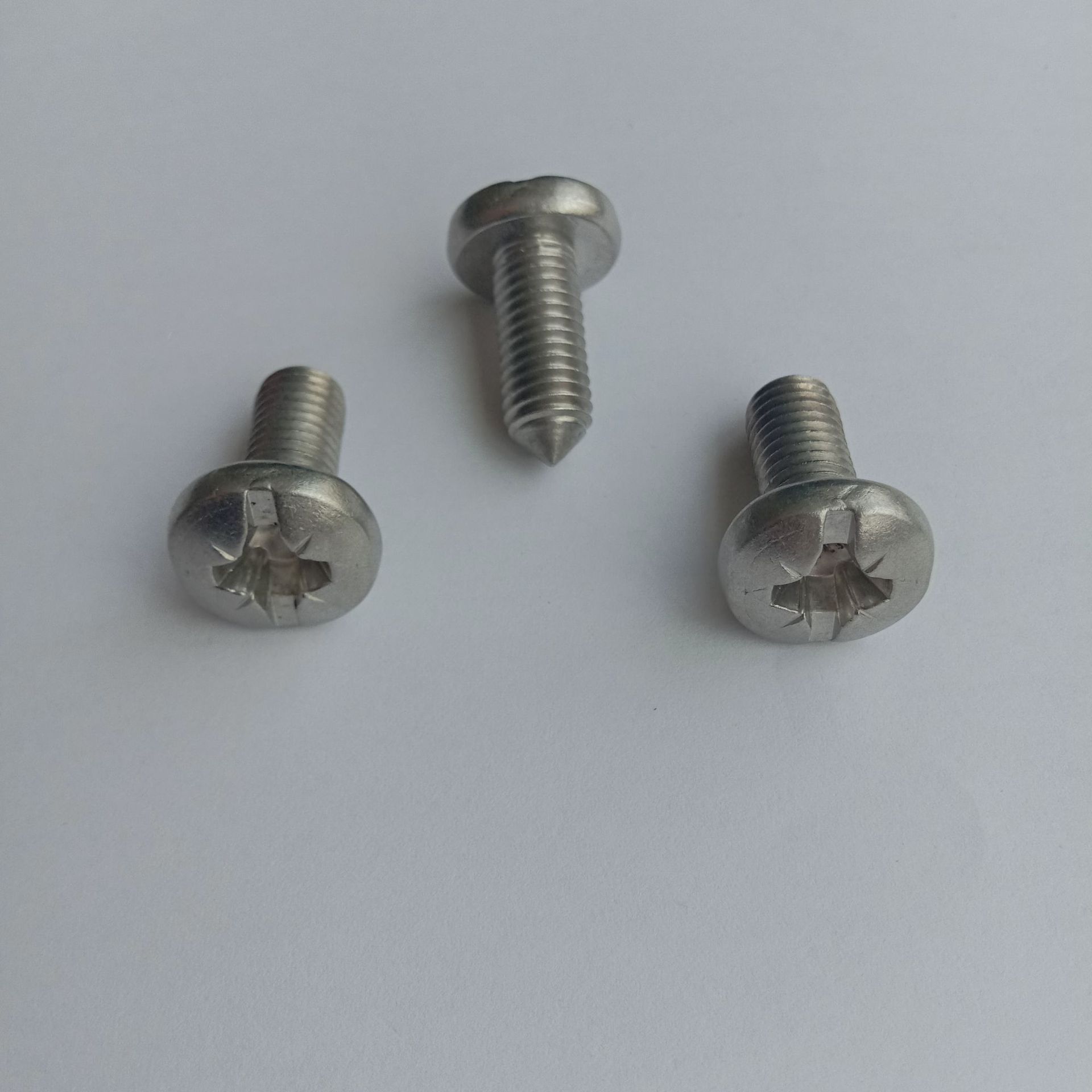 厂家直销304不锈钢盘头螺钉 非标定制米十一字槽大扁头尖尾螺丝