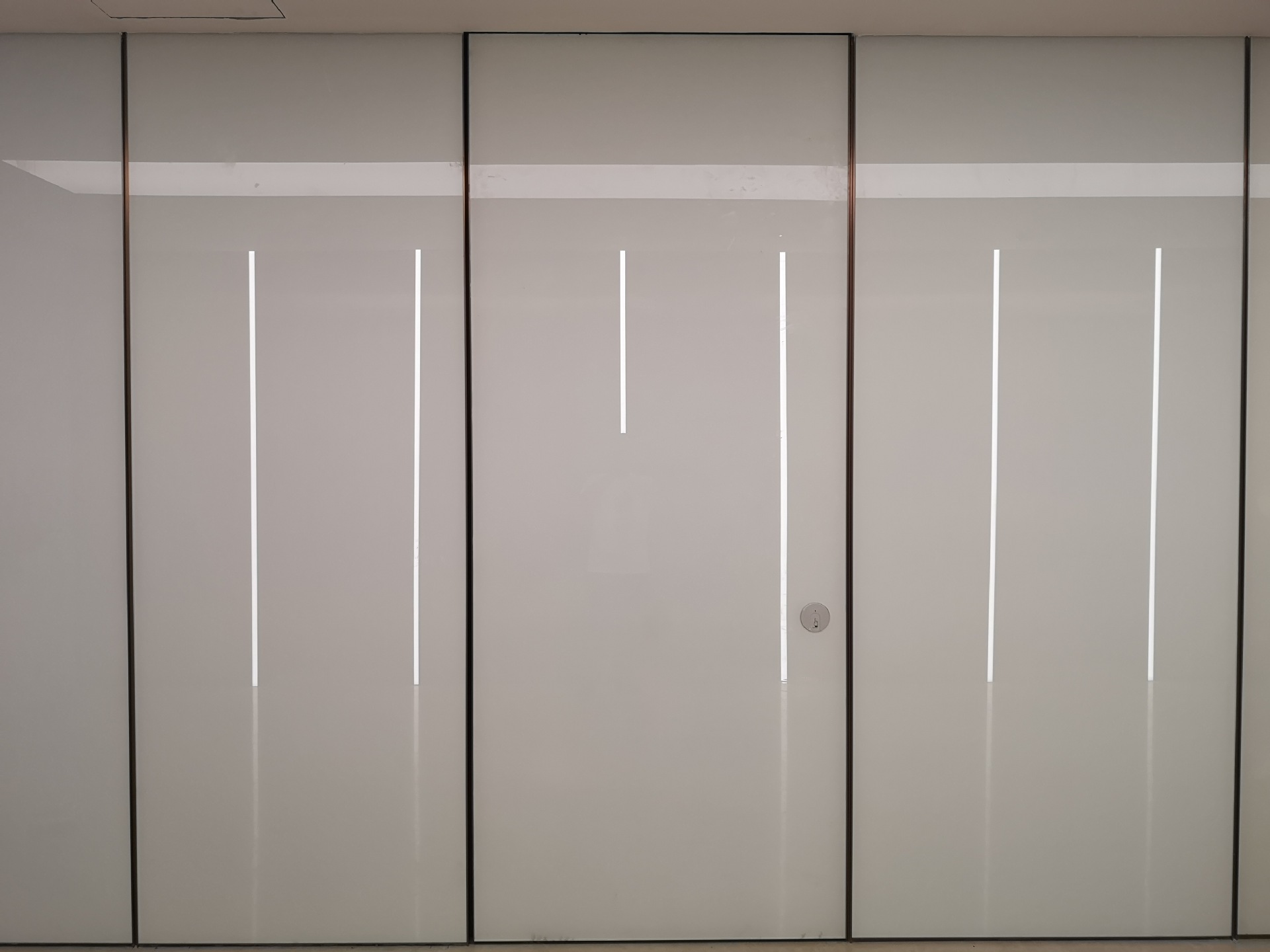 自动塞拉门  展厅电动塞拉门