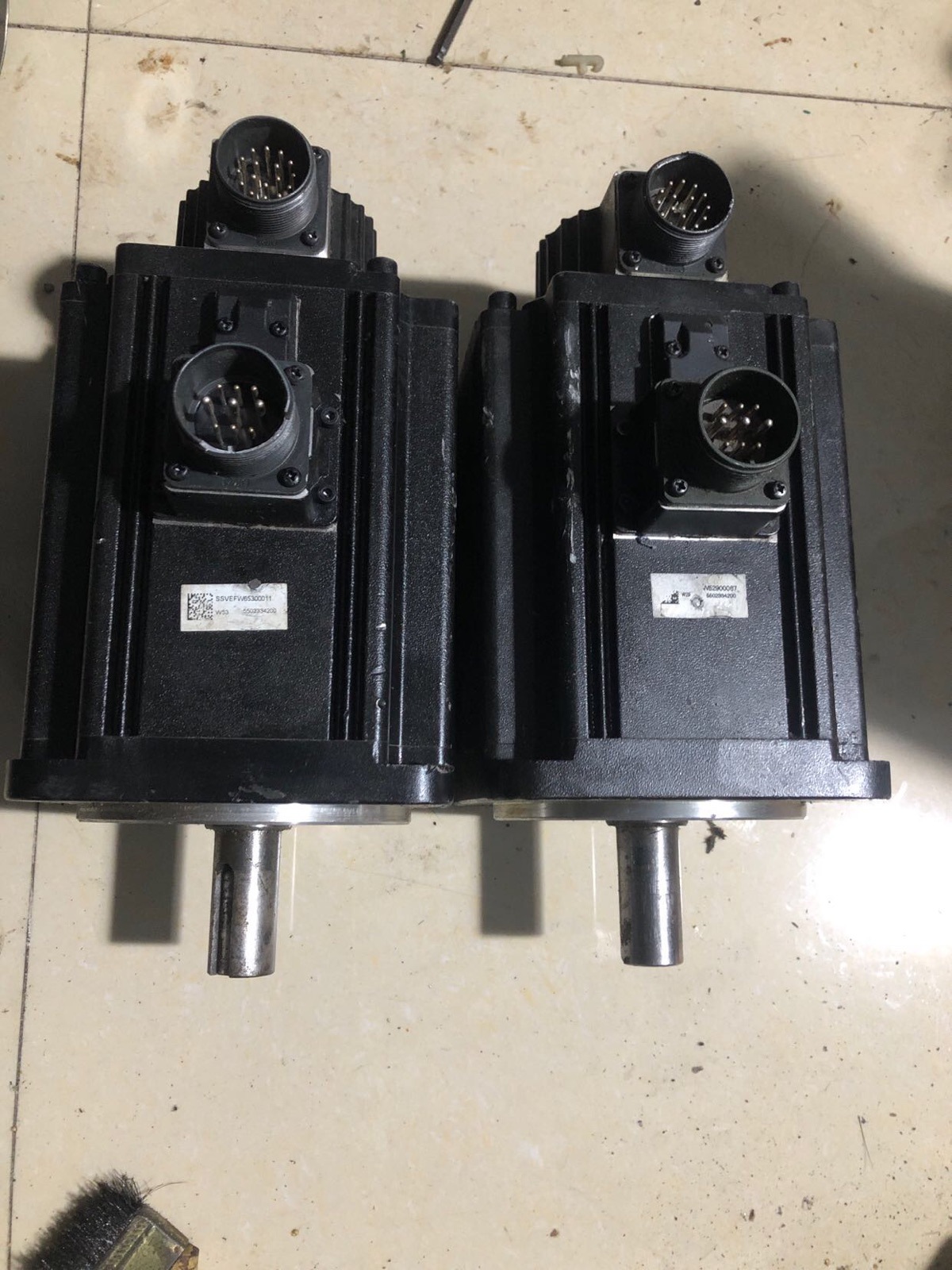 台达a2系列 ecma-e11320ss 2kw 2000转 9.55nm 带刹车伺服电机