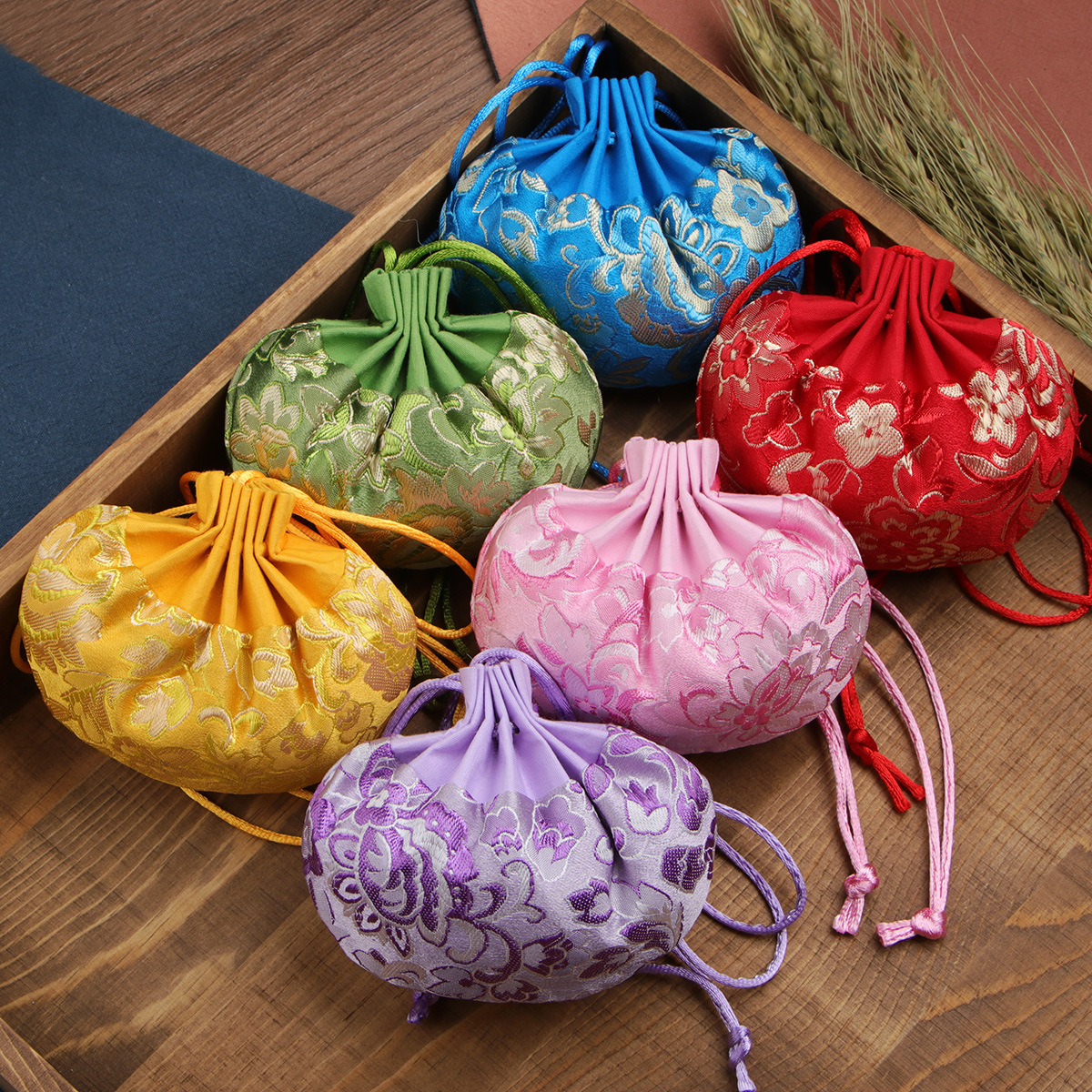 古风端午节宫廷香囊挂脖随身香包空袋荷包汉服胎毛发袋荷包空香袋