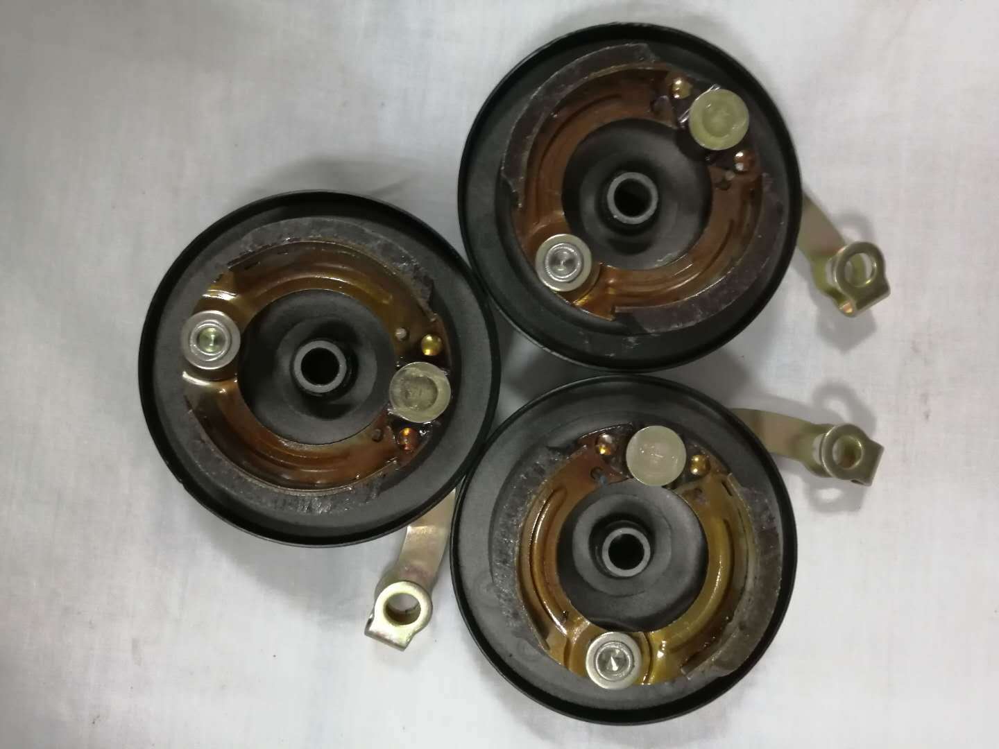 厂家直销电动车前鼓刹 80全铁总成前刹车鼓电动车总成闸