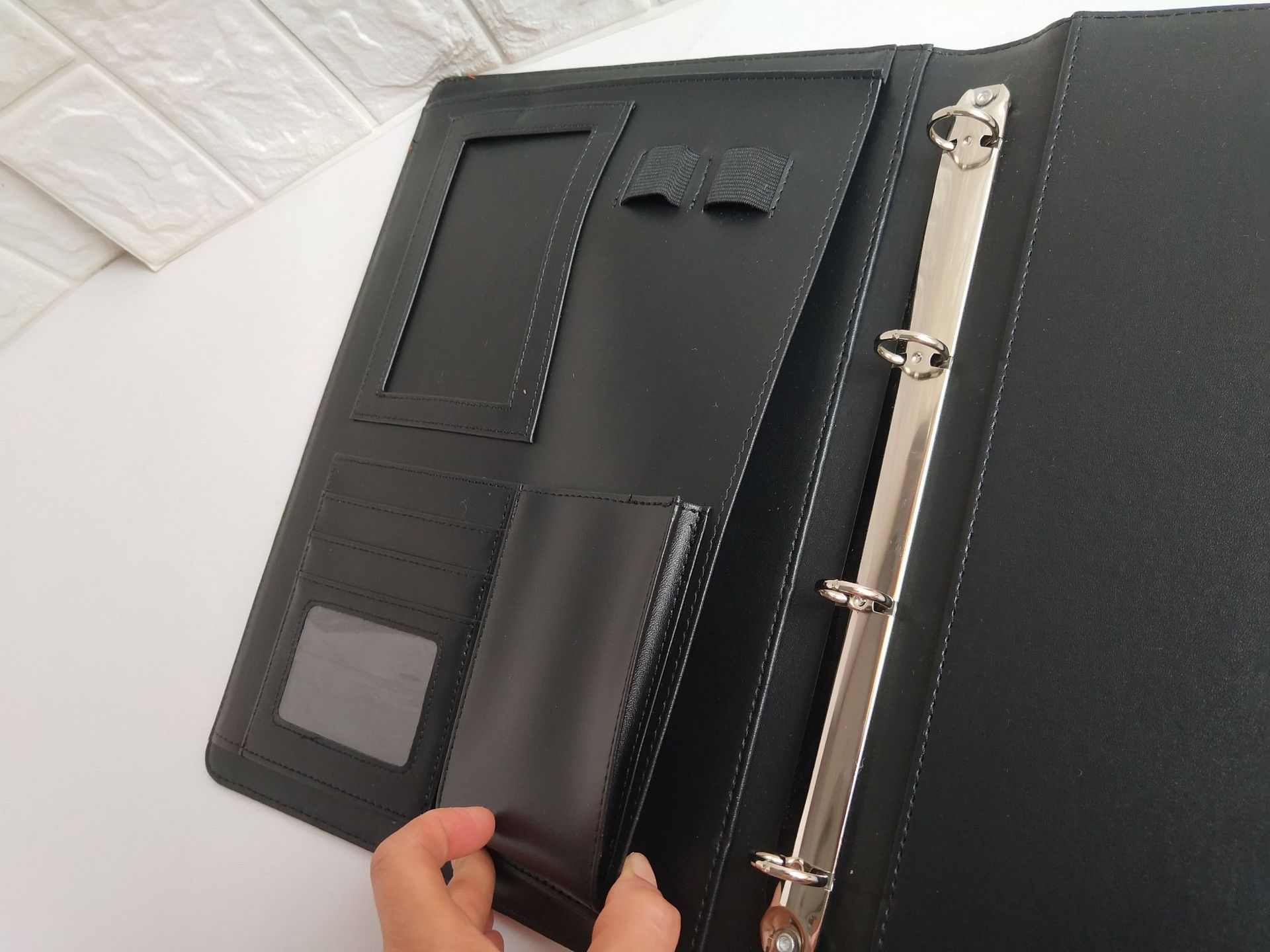 杭州定制皮质商务文件夹|活页文件夹-推荐达顺皮具 用心做文件夹