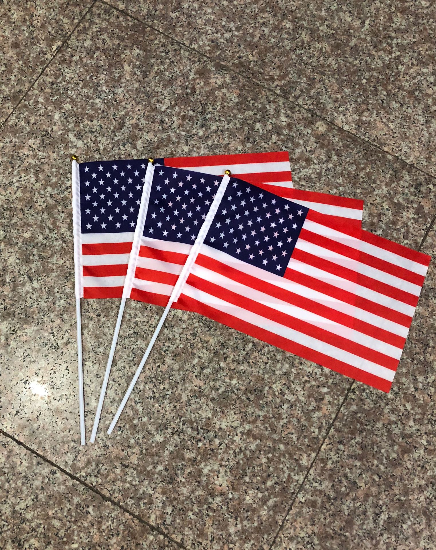 现货供应7号手挥旗美国手摇旗20*30cm带杆小国旗定制旗帜竞选旗