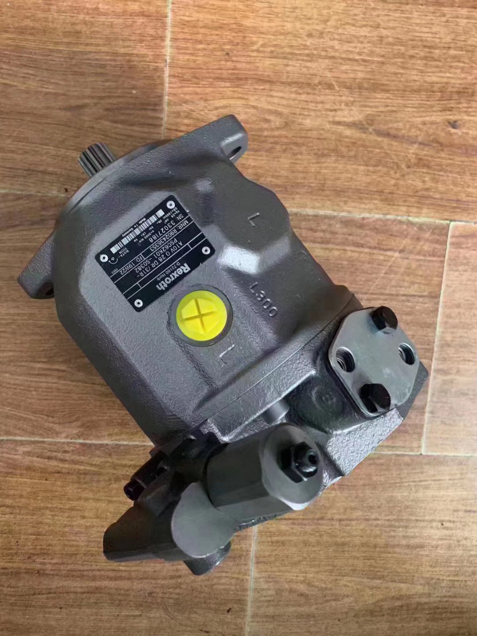 力士乐a10vo28恒压泵泵车恒压泵