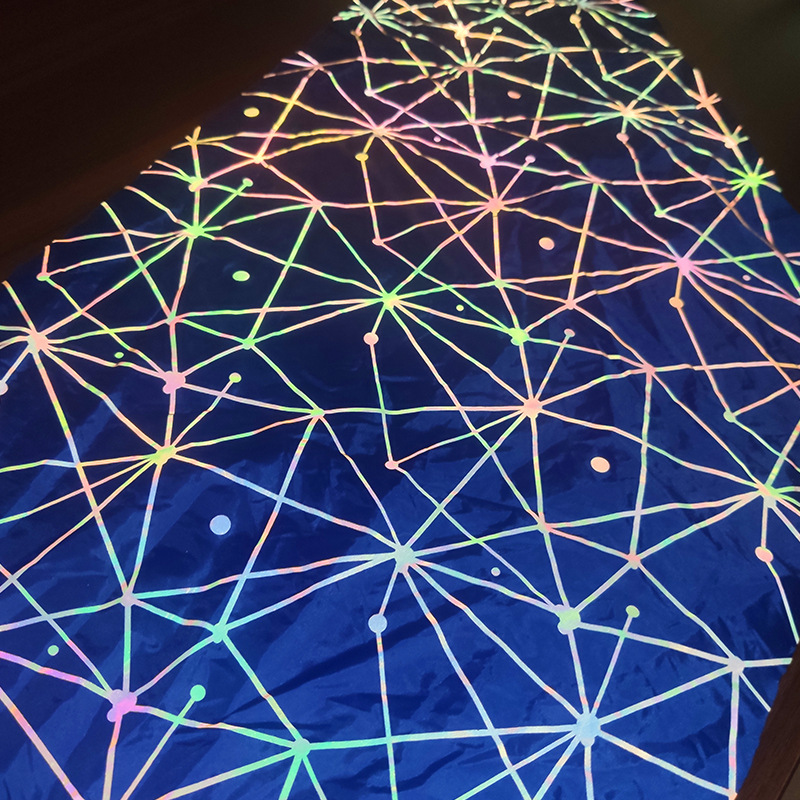 反光幻彩七彩反光帐篷沙滩裤面料渐变色夜光logo特殊彩色发光布